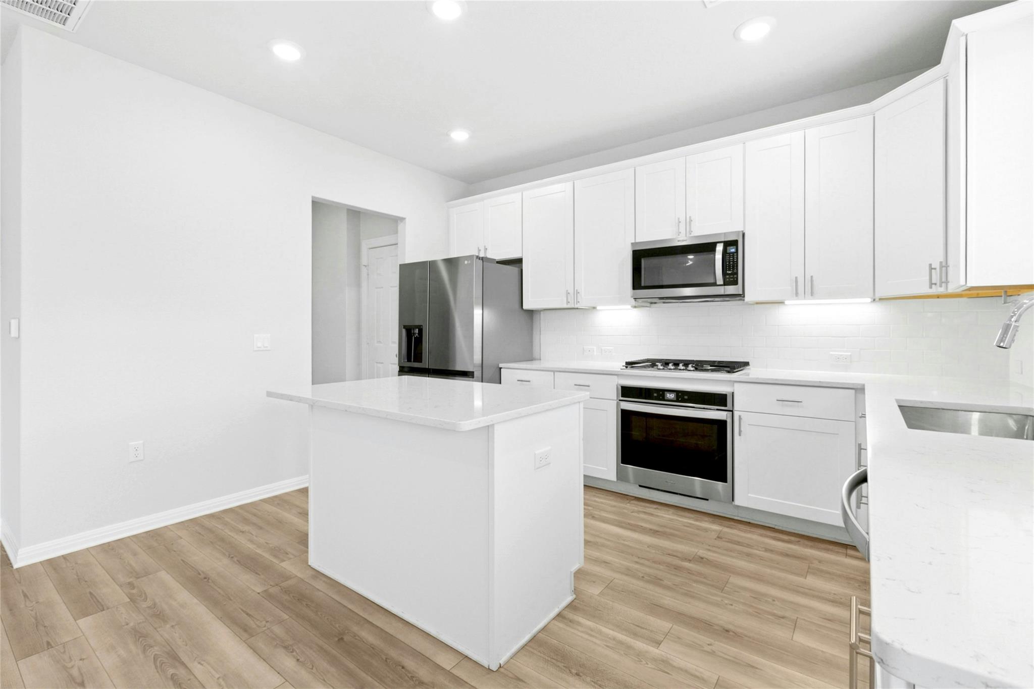 5305 Hallowell Ct, Austin, TX 78724