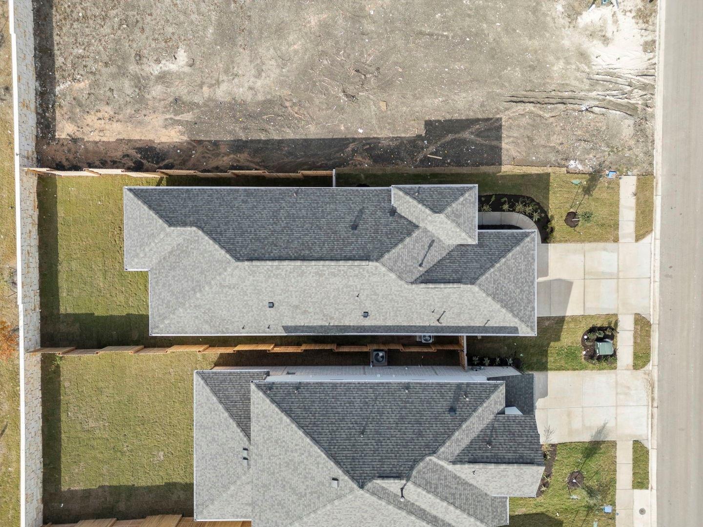 290 Bloomington Loop, Hutto, TX 78634