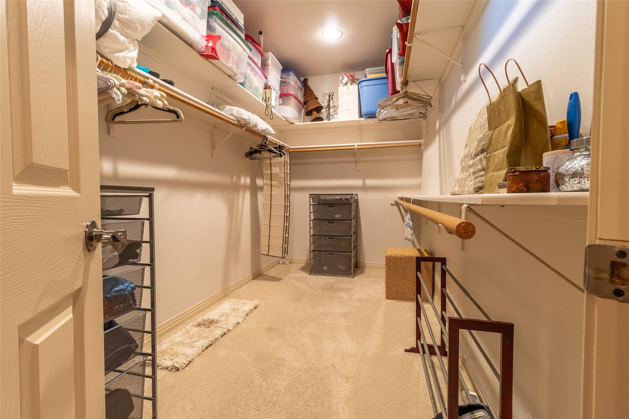 515 East Trl, Spicewood, TX 78669