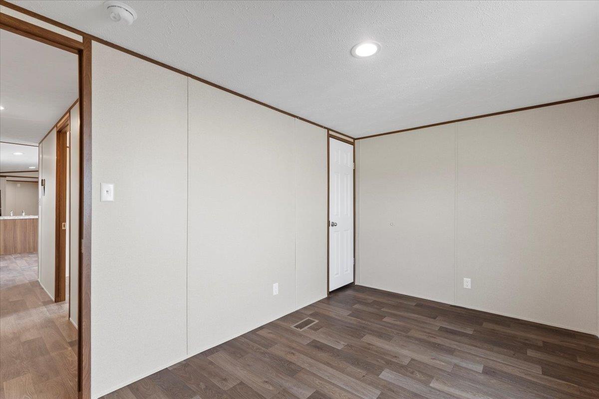 9231 Williamson Rd, Buda, TX 78610