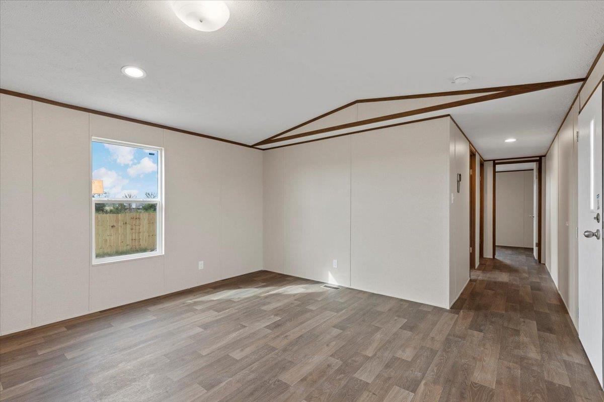 9231 Williamson Rd, Buda, TX 78610