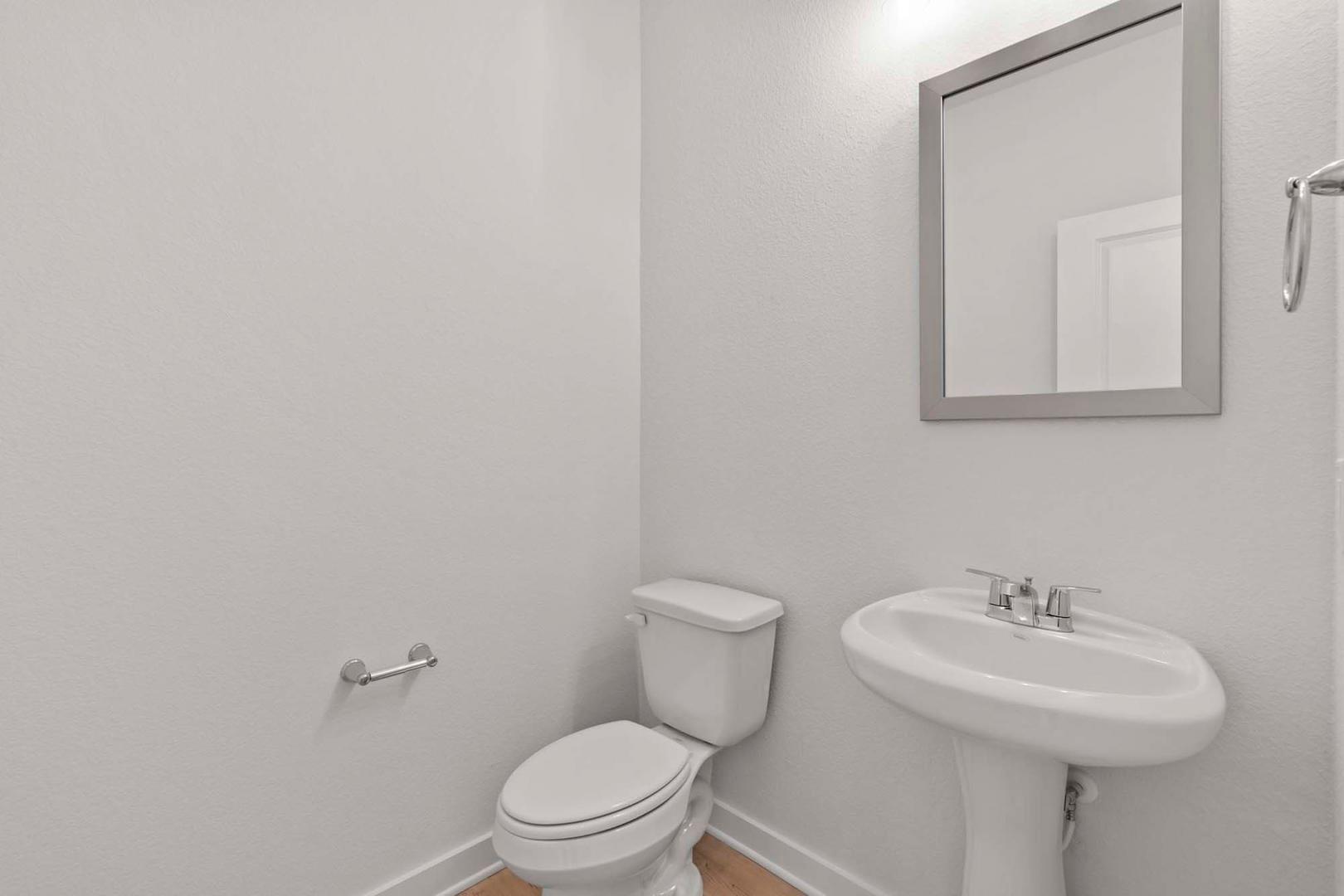 244 Bloomington Loop, Hutto, TX 78634