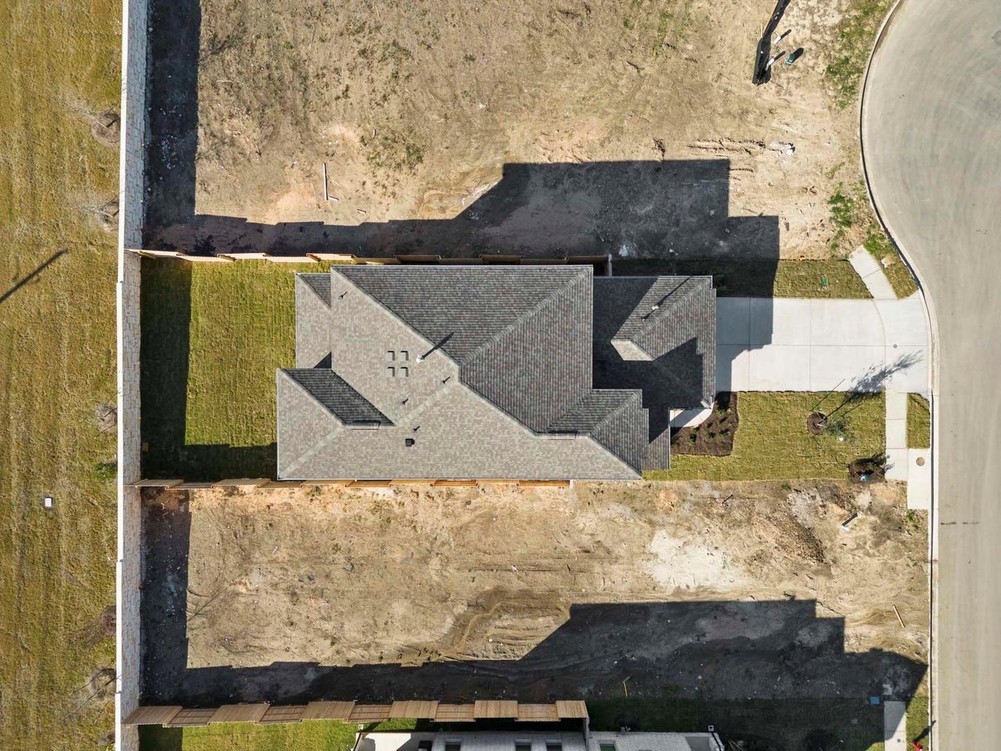 244 Bloomington Loop, Hutto, TX 78634