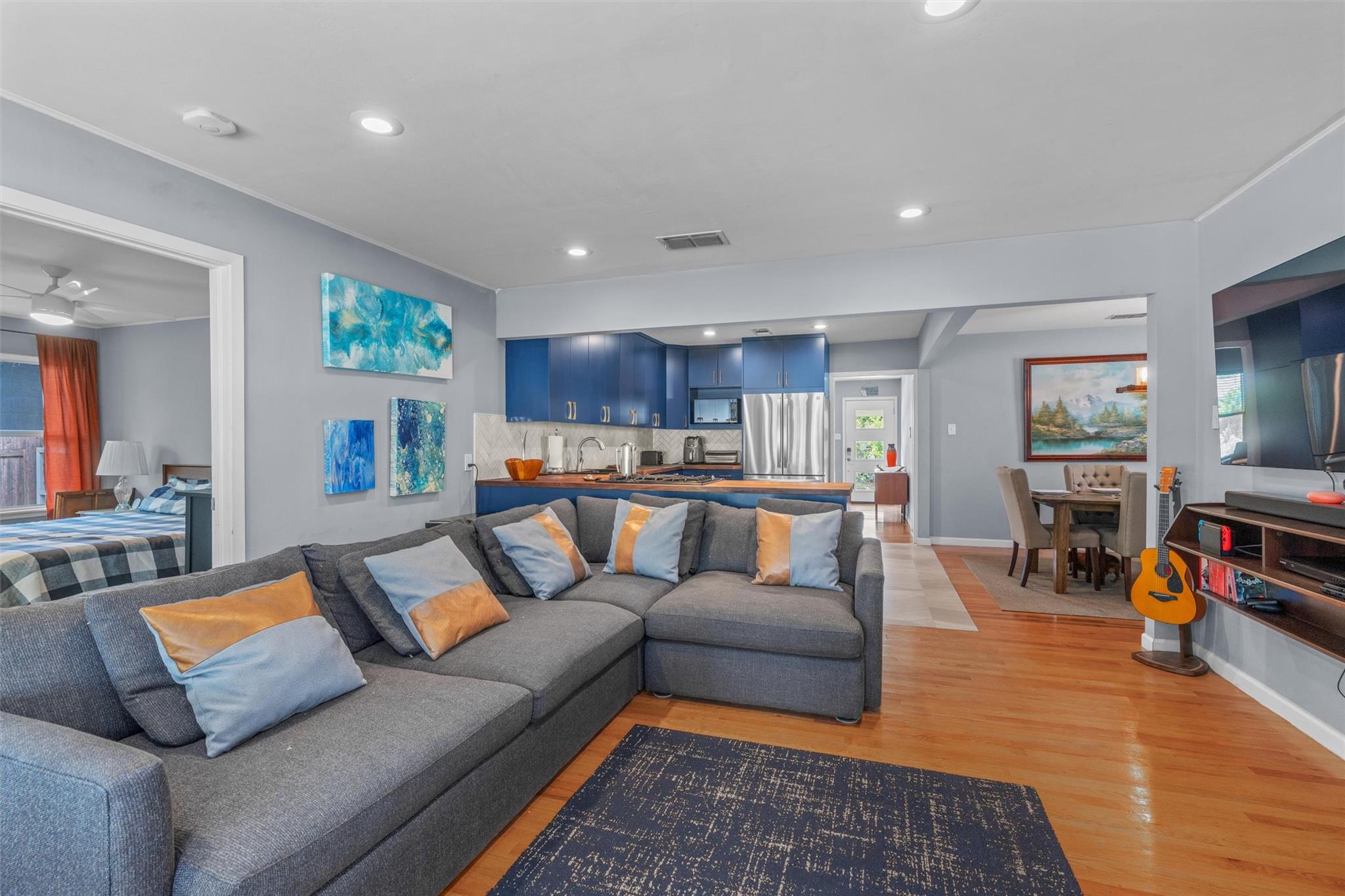 8303 Lazy Ln, Austin, TX 78757