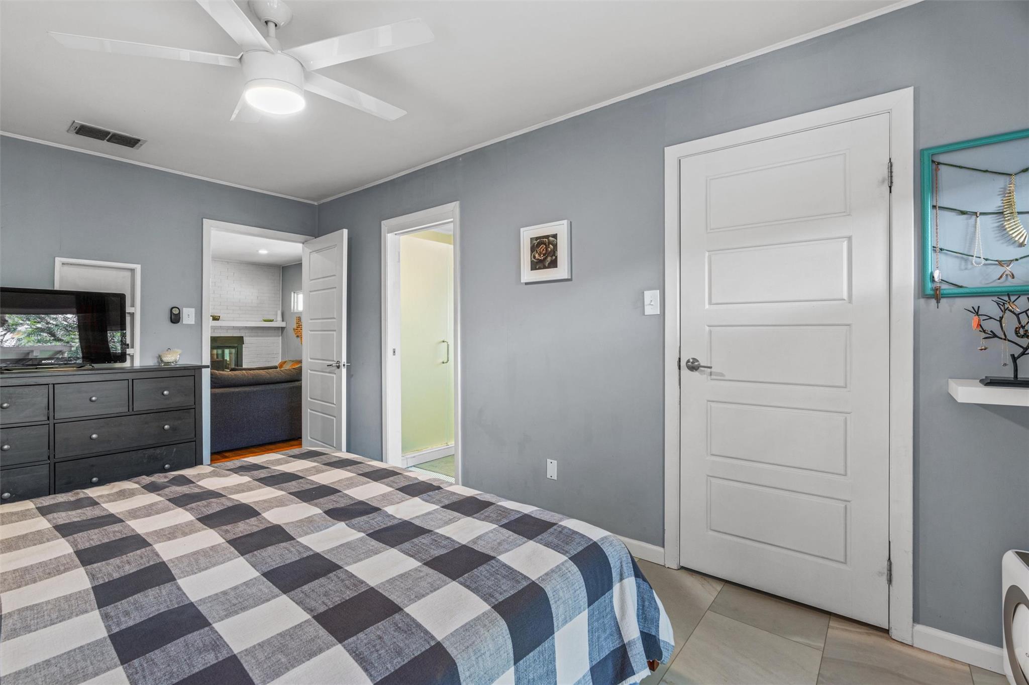 8303 Lazy Ln, Austin, TX 78757