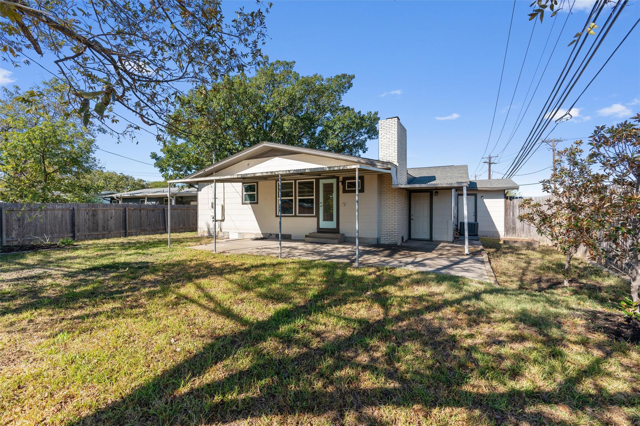 8303 Lazy Ln, Austin, TX 78757