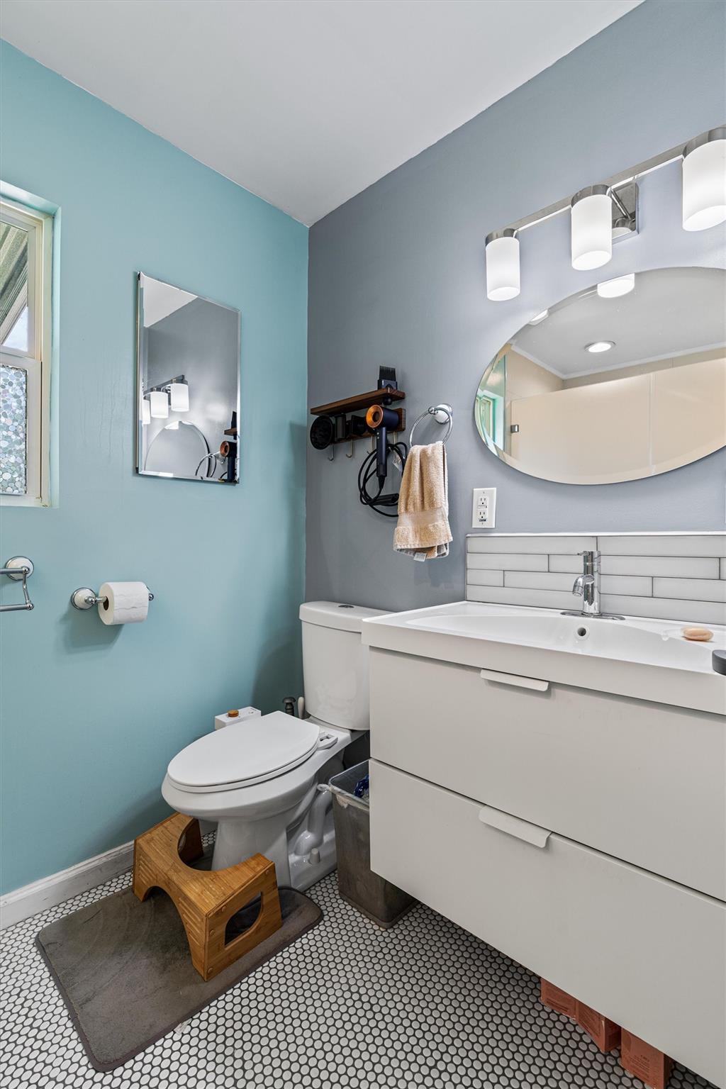 8303 Lazy Ln, Austin, TX 78757