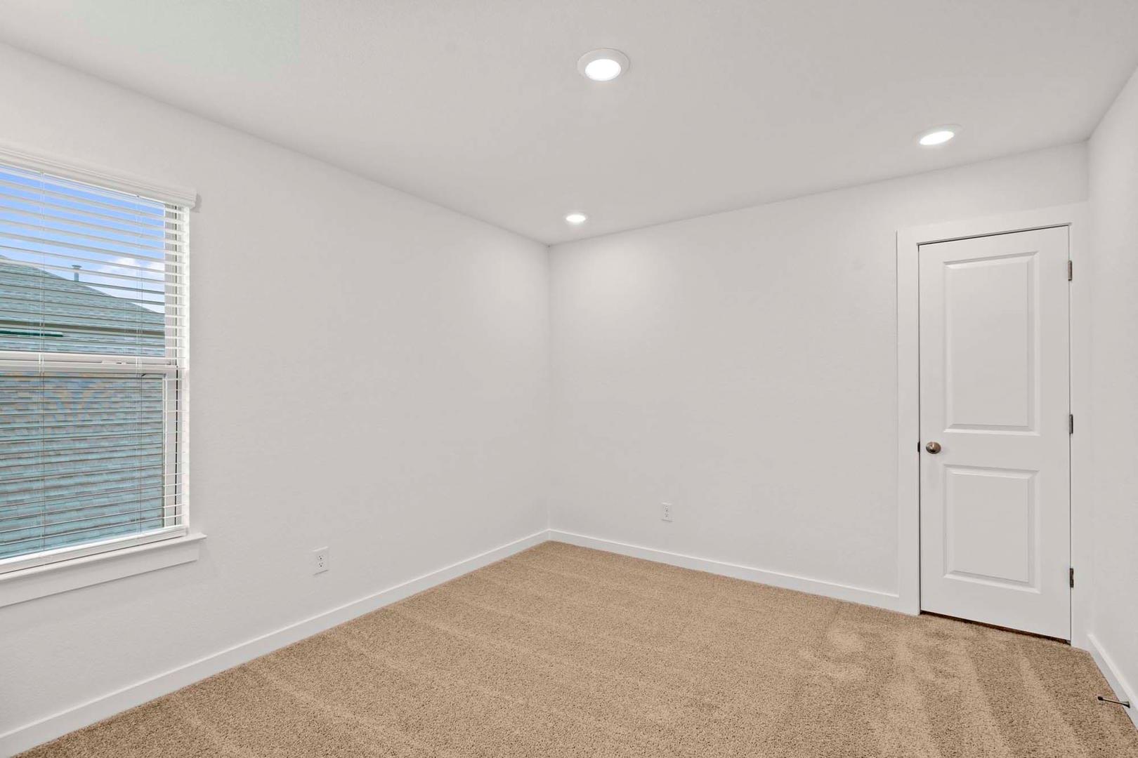 533 Bloomington Loop, Hutto, TX 78634