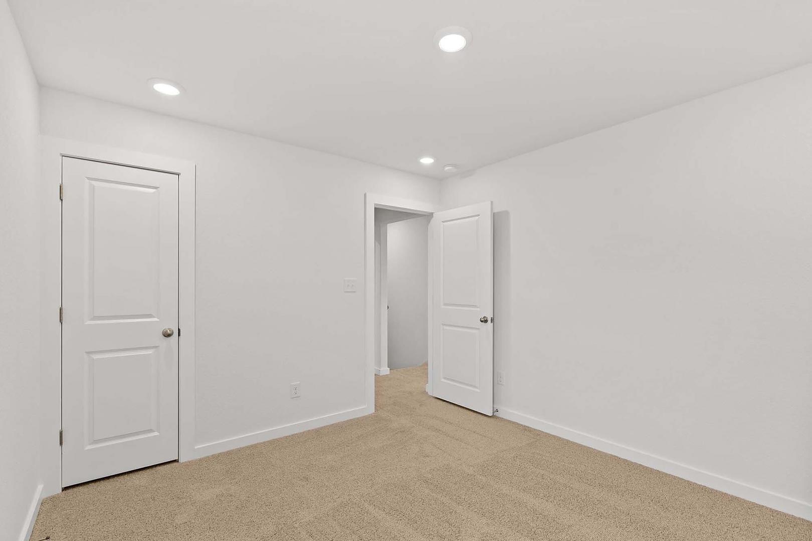 533 Bloomington Loop, Hutto, TX 78634