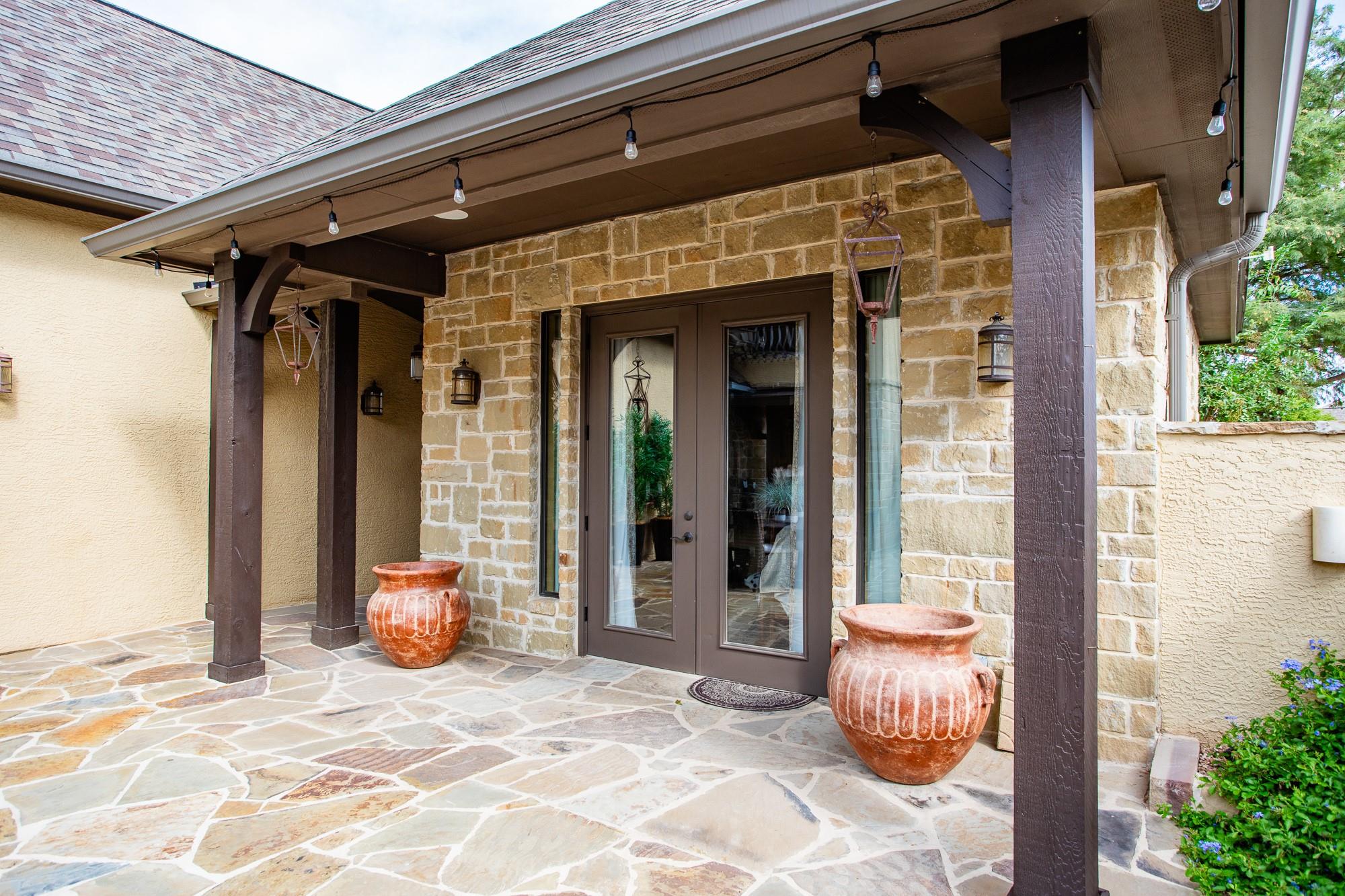 2916 Rock Barn Dr, Kerrville, TX 78028