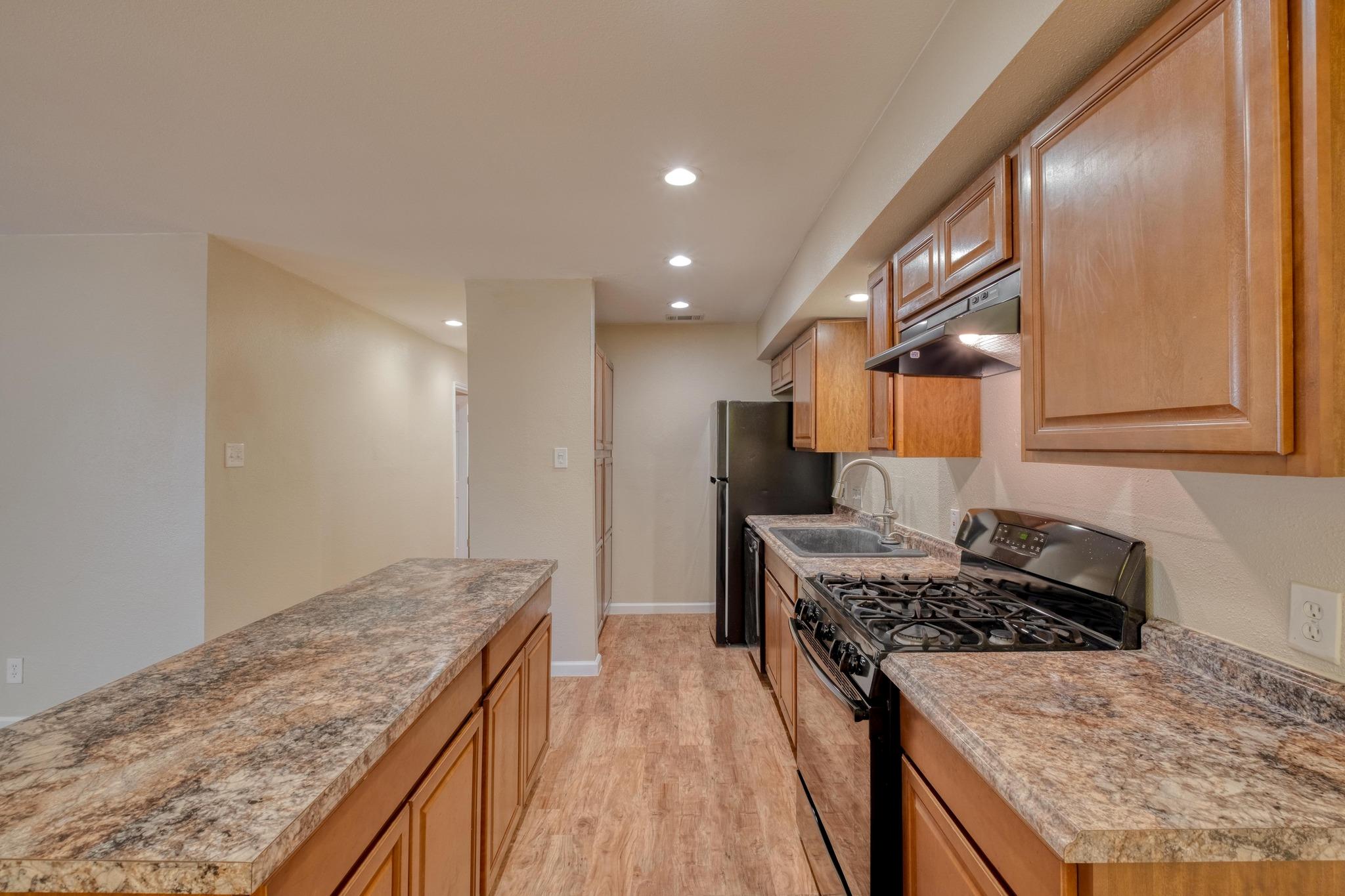 2700 Catalina Dr, Austin, TX 78741