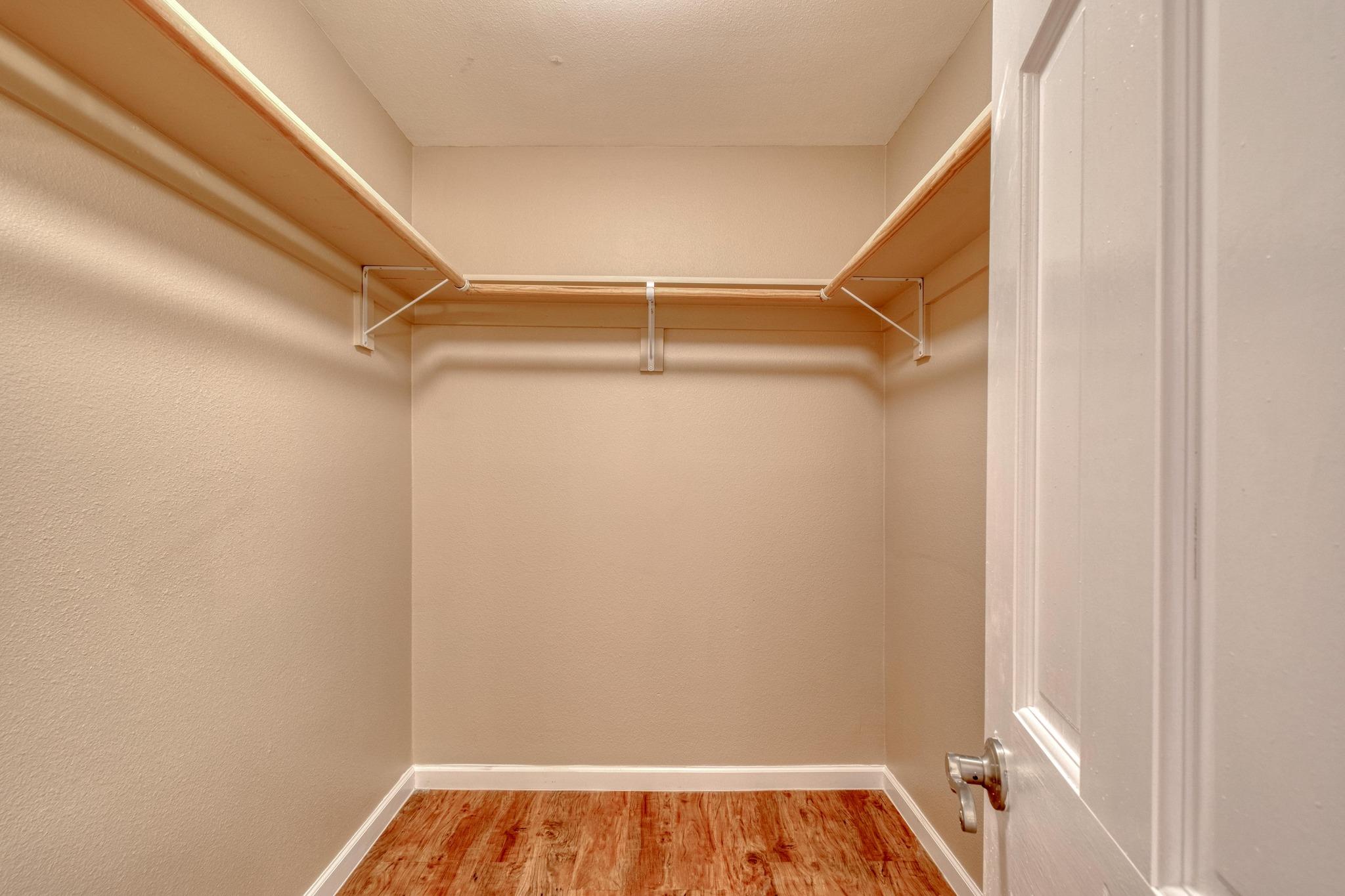 2700 Catalina Dr, Austin, TX 78741