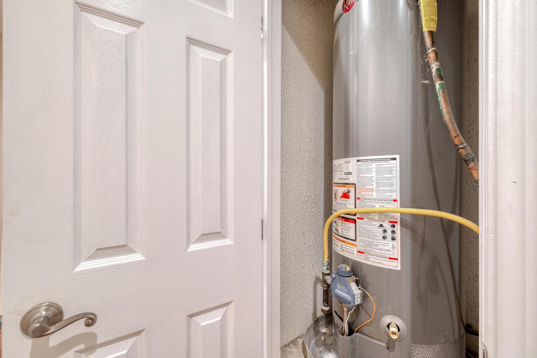 2700 Catalina Dr, Austin, TX 78741