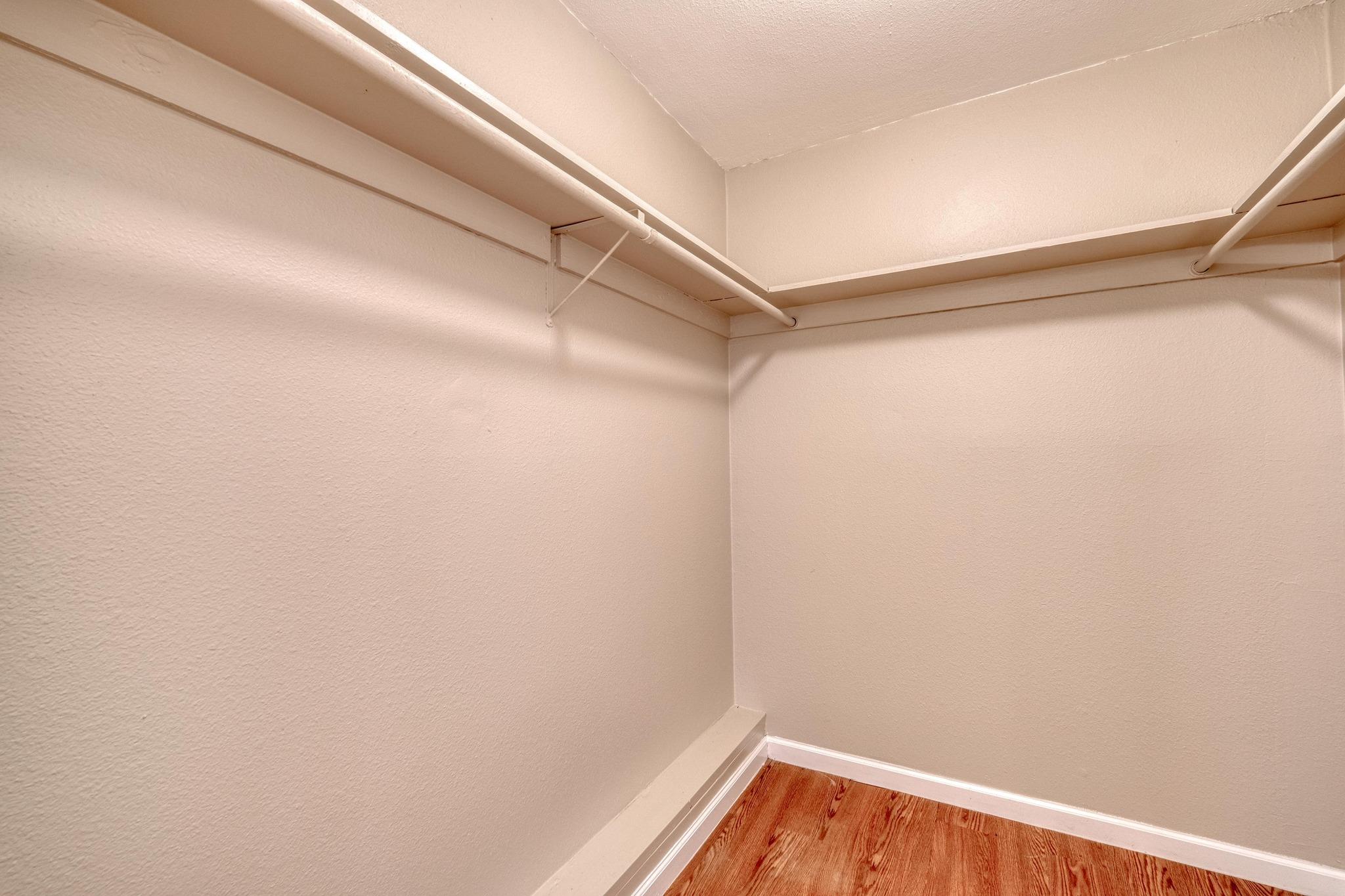 2700 Catalina Dr, Austin, TX 78741