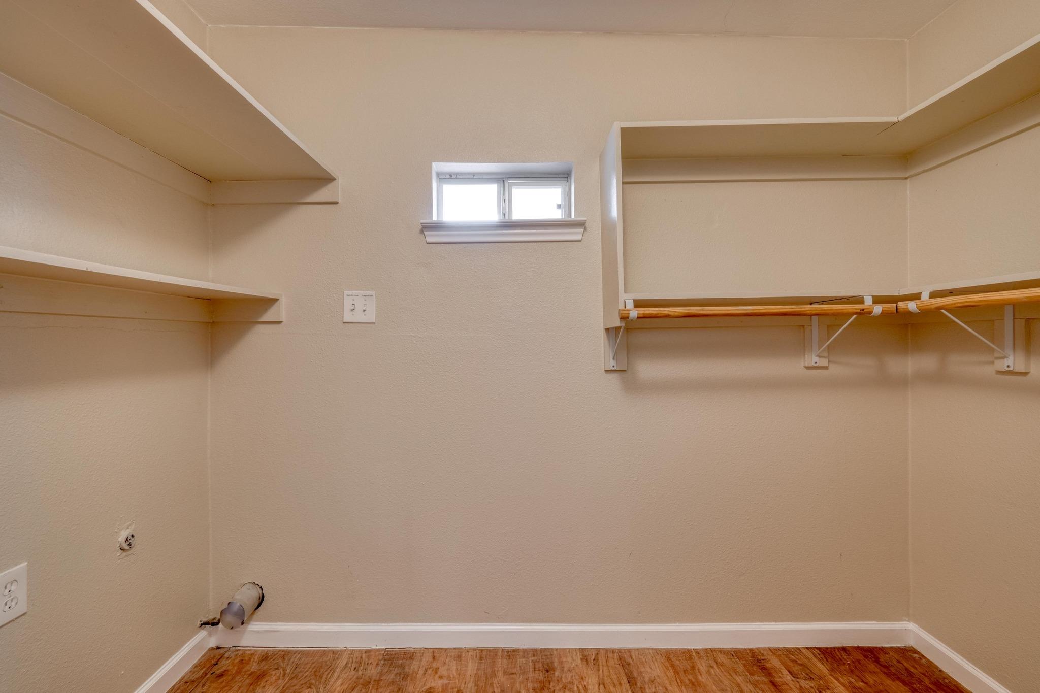 2700 Catalina Dr, Austin, TX 78741