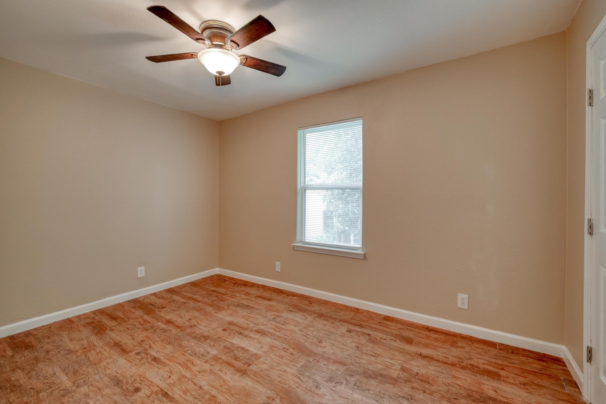 2700 Catalina Dr, Austin, TX 78741