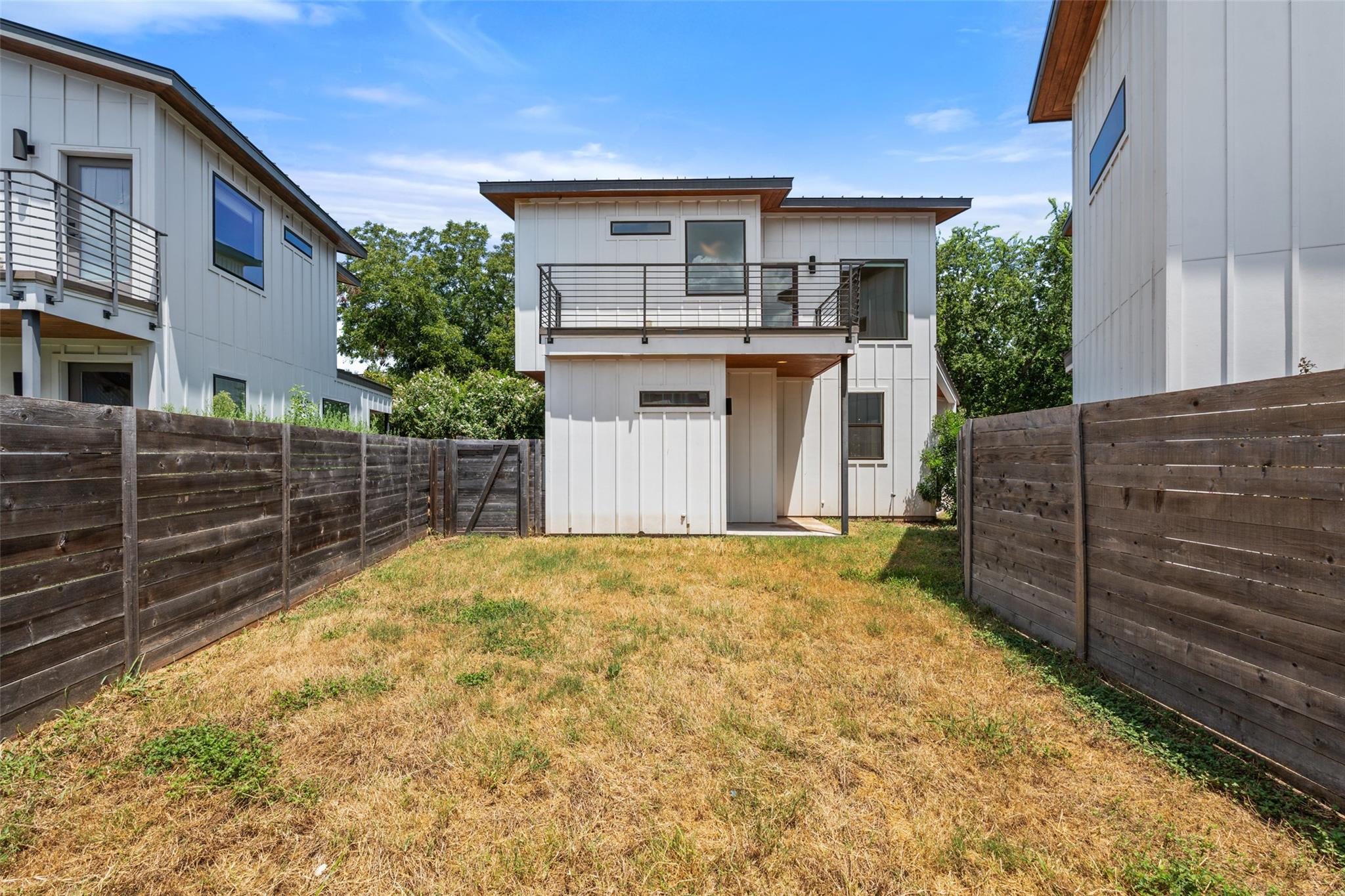108 Tillery St # 1, Austin, TX 78702