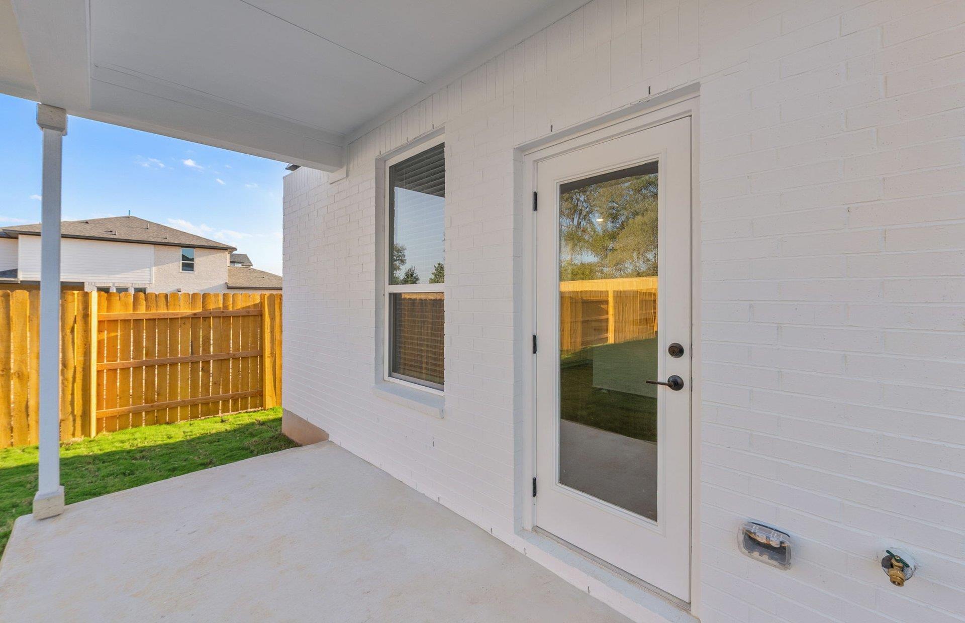 109 Adlai Ave, Georgetown, TX 78633