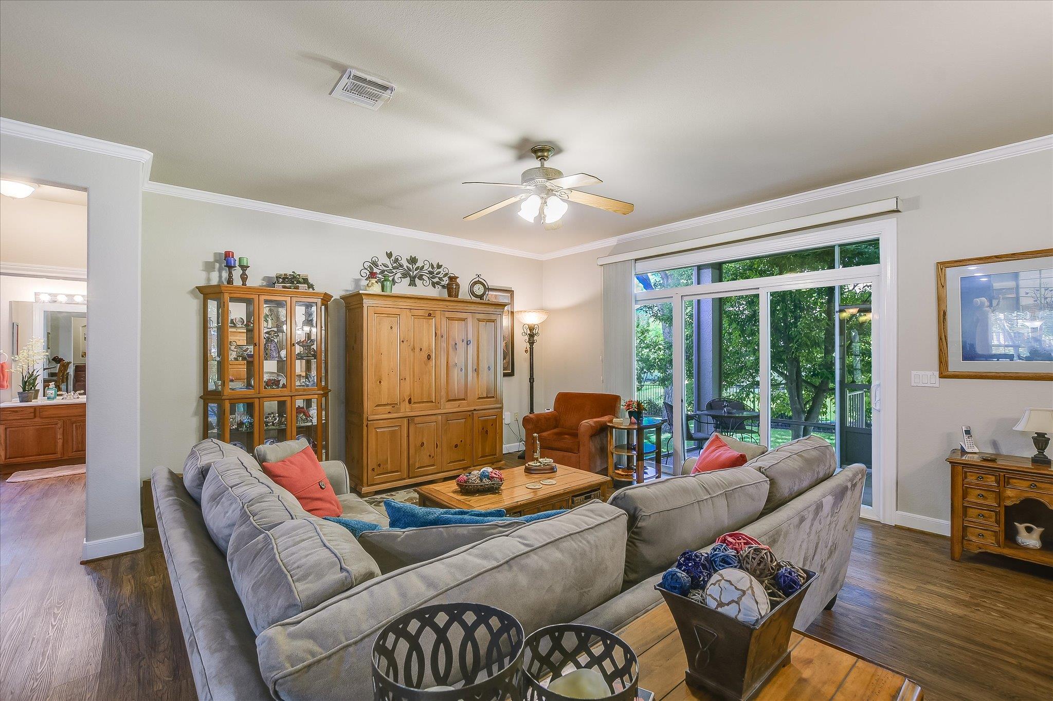 104 Nueces Trl, Georgetown, TX 78633