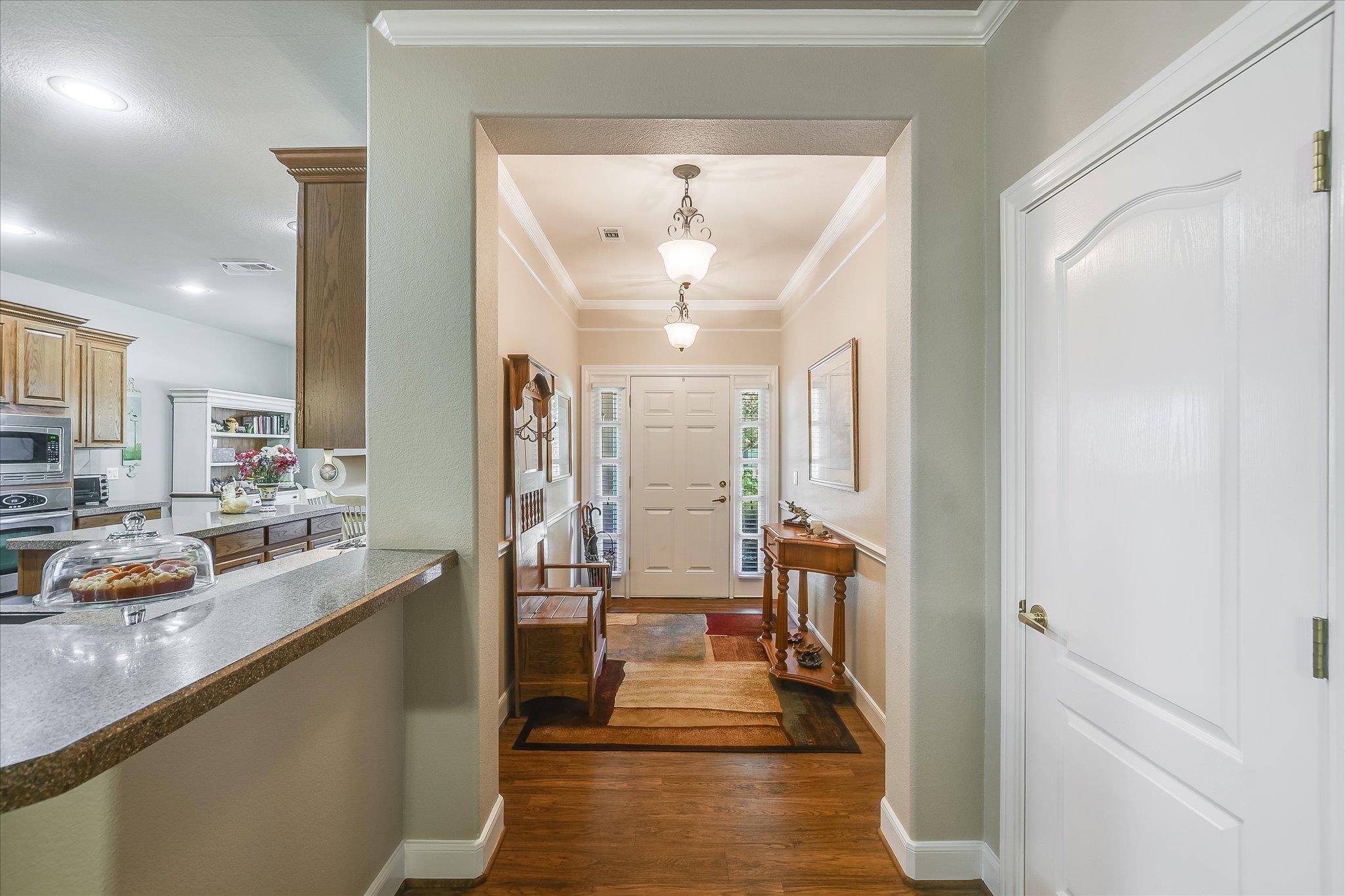 104 Nueces Trl, Georgetown, TX 78633