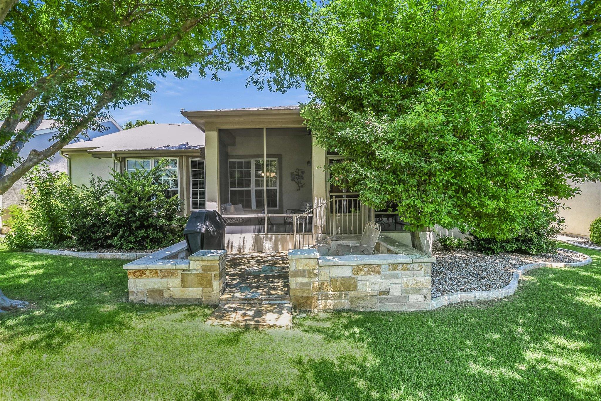 104 Nueces Trl, Georgetown, TX 78633