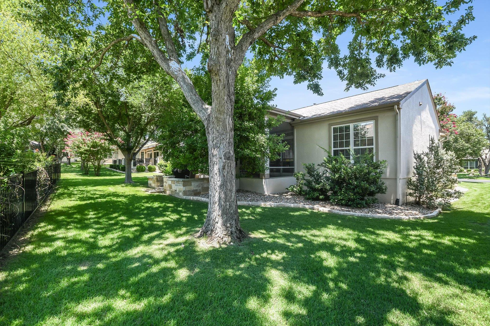 104 Nueces Trl, Georgetown, TX 78633