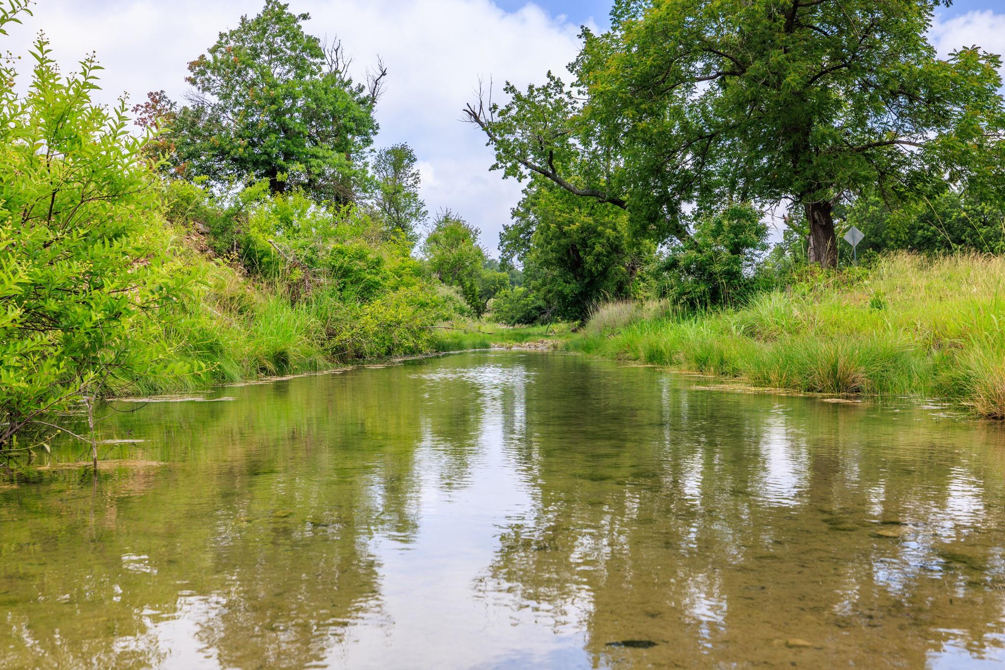0 Loudon Rd, Fredericksburg, TX 78624