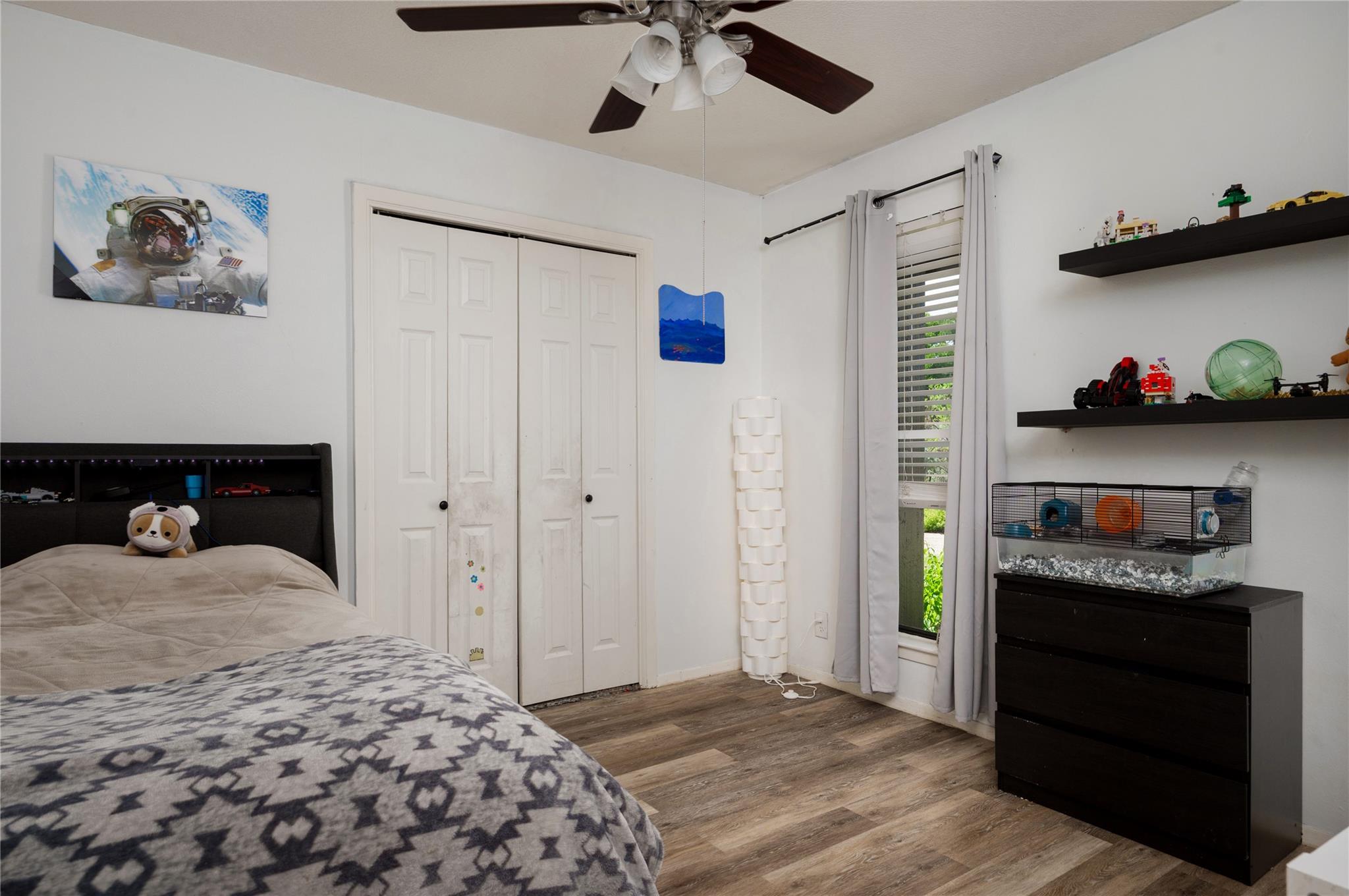 10606 Spicewood Club Dr, Austin, TX 78750