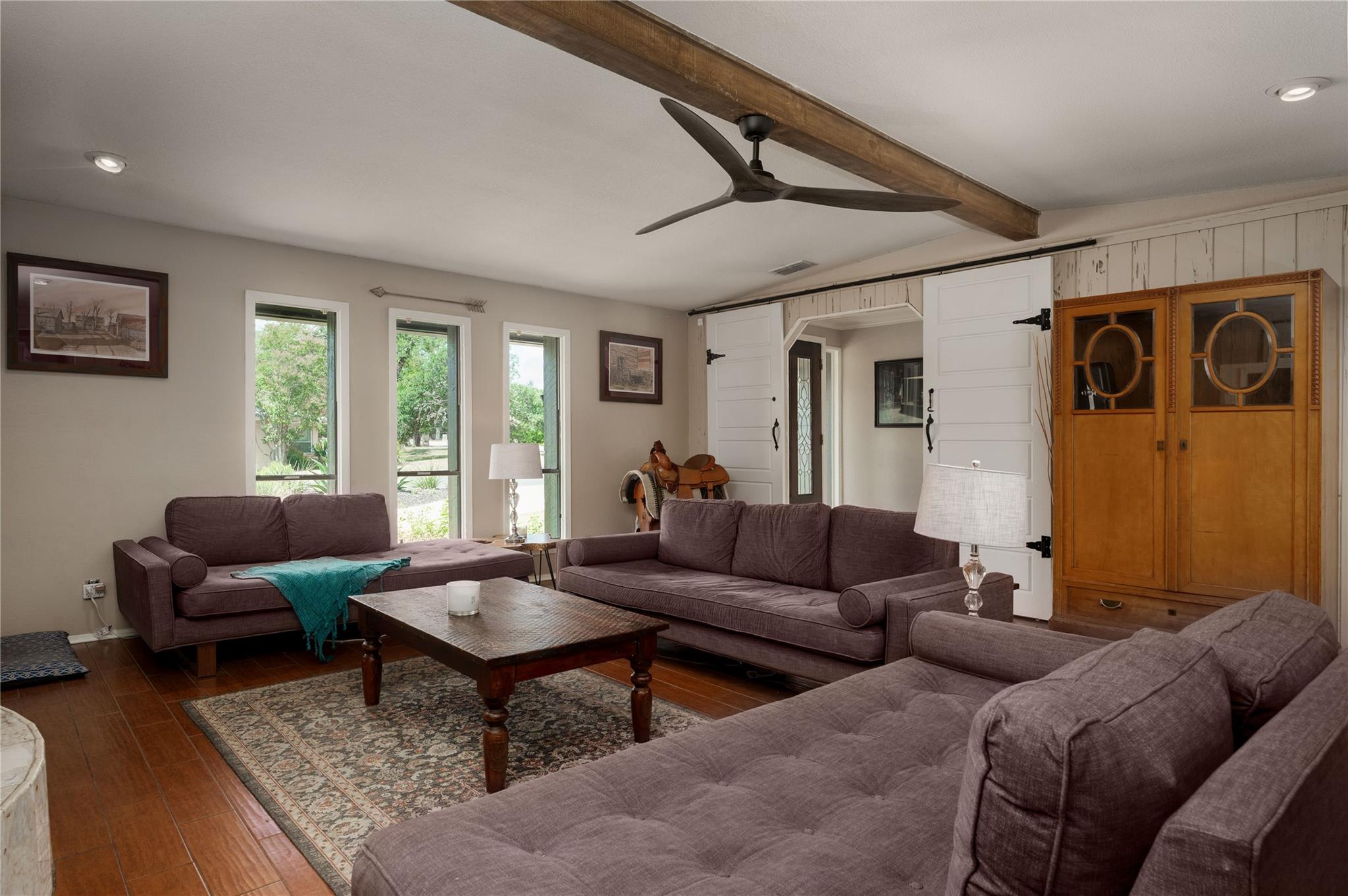 10606 Spicewood Club Dr, Austin, TX 78750