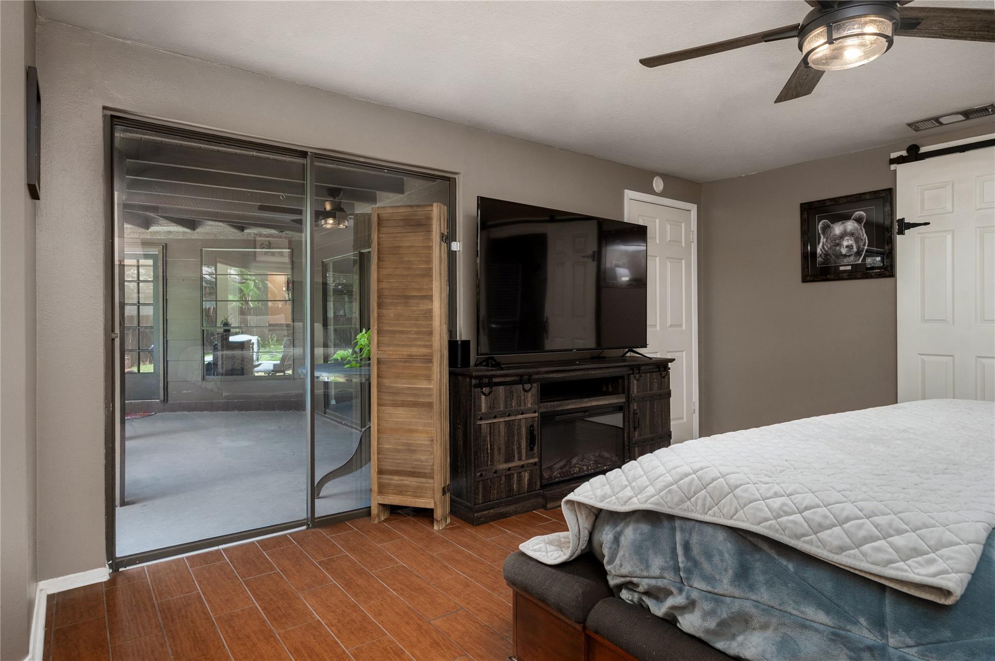 10606 Spicewood Club Dr, Austin, TX 78750