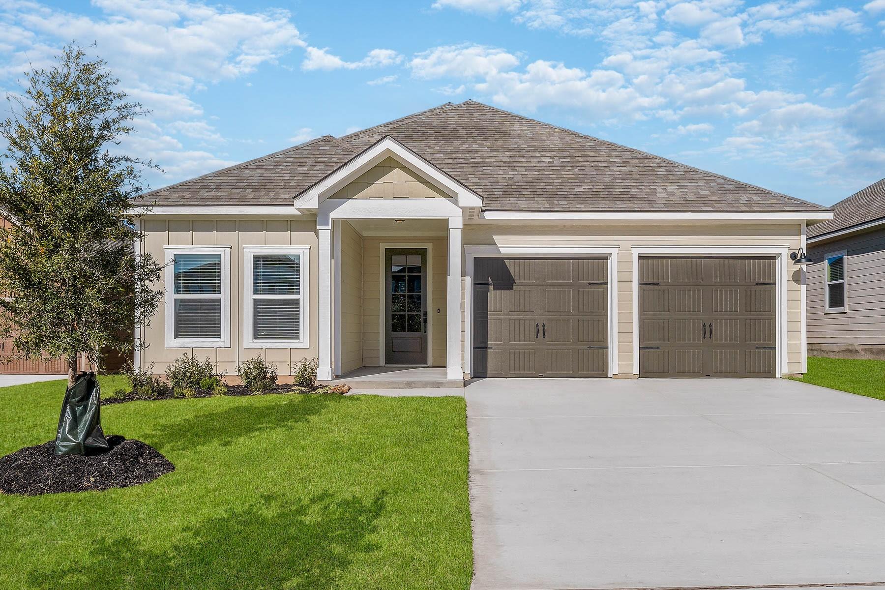 313 Lt John Decker Dr, San Marcos, TX 78666