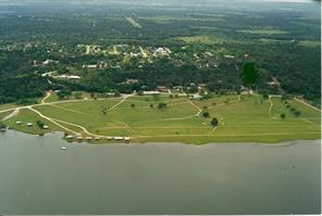 204 Crest Dr, Spicewood, TX 78669