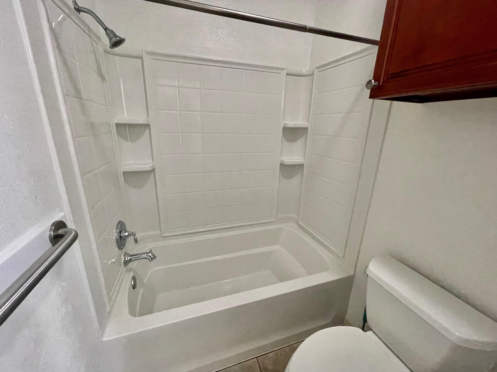 421 W San Antonio St # J1, San Marcos, TX 78666