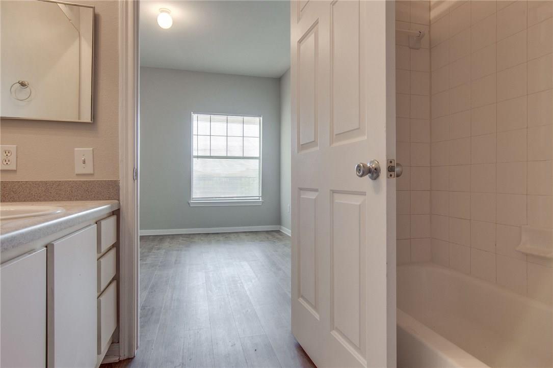 2320 Gracy Farms Ln # 1131, Austin, TX 78758