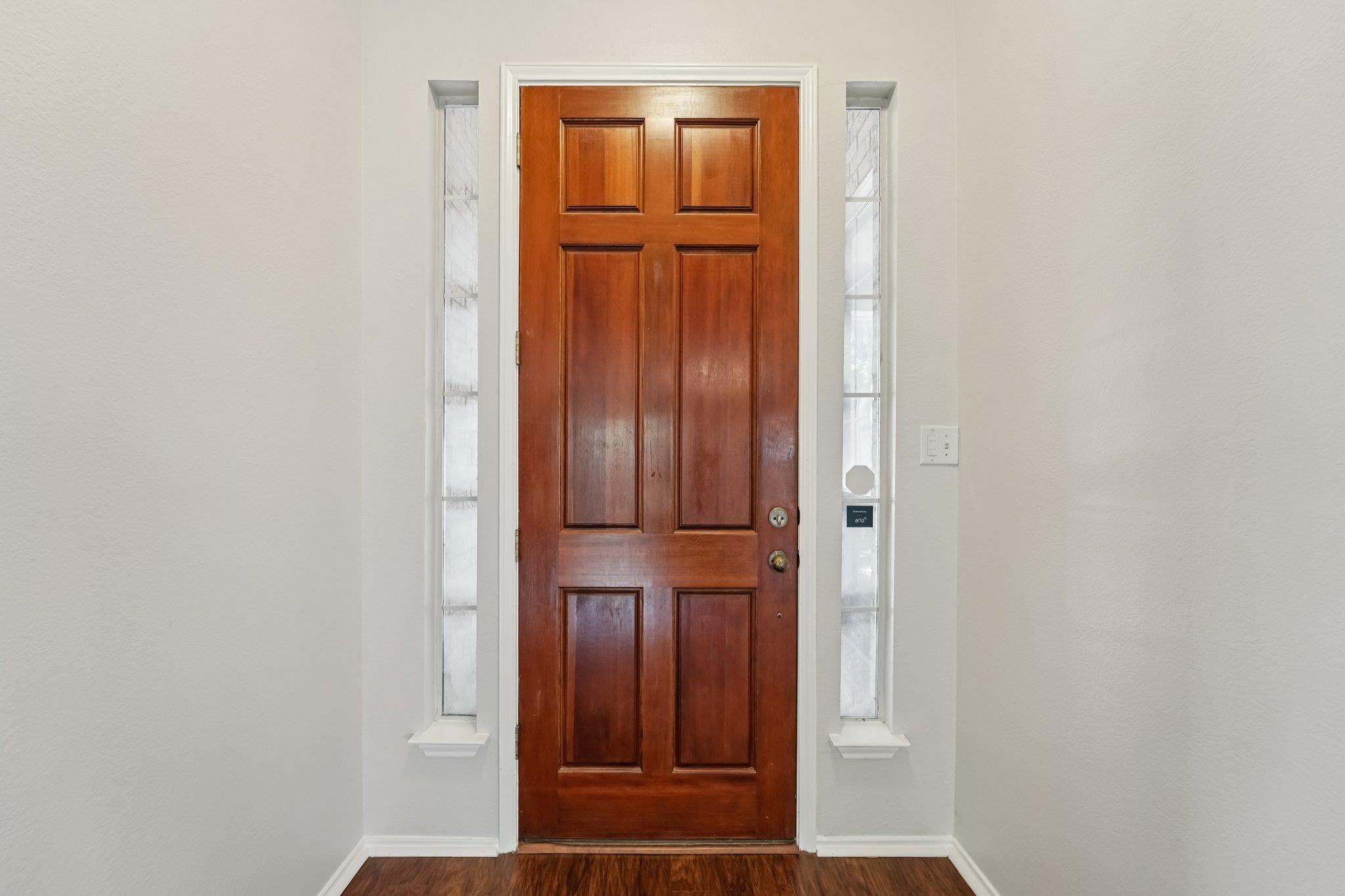 708 Mountain Ridge Dr, Leander, TX 78641