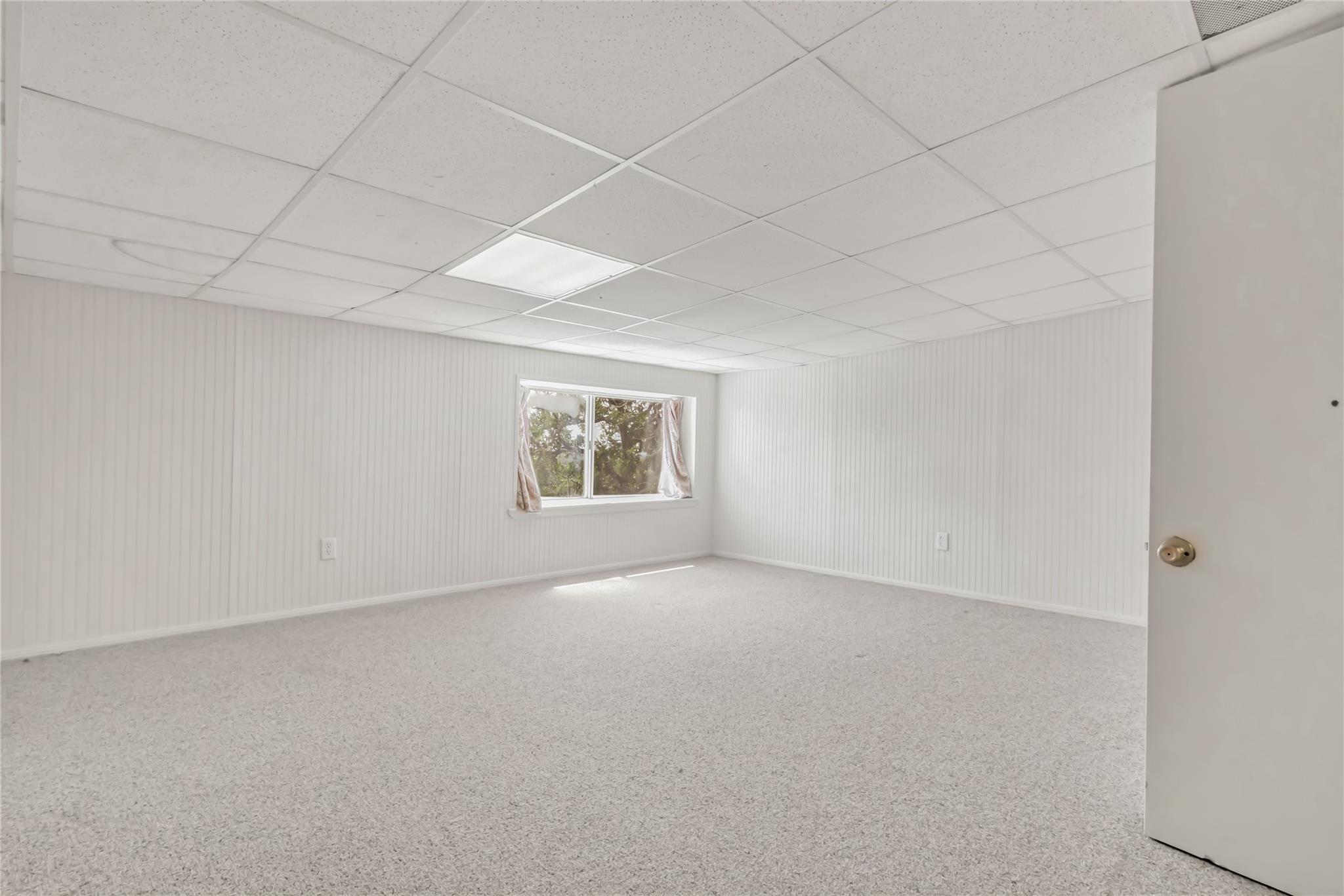 1004 22 Hills Rd, Gause, TX 77857