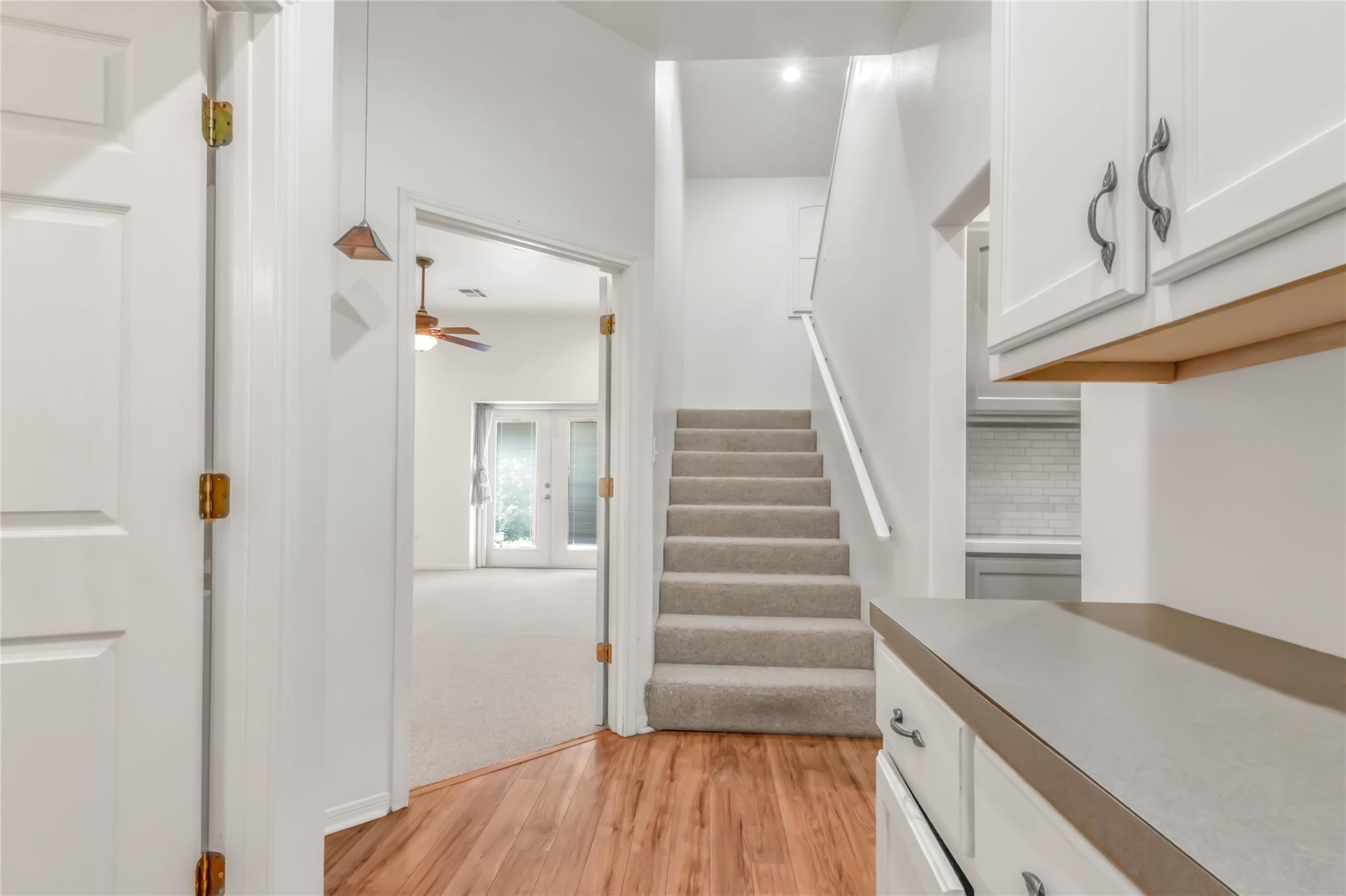 1004 22 Hills Rd, Gause, TX 77857