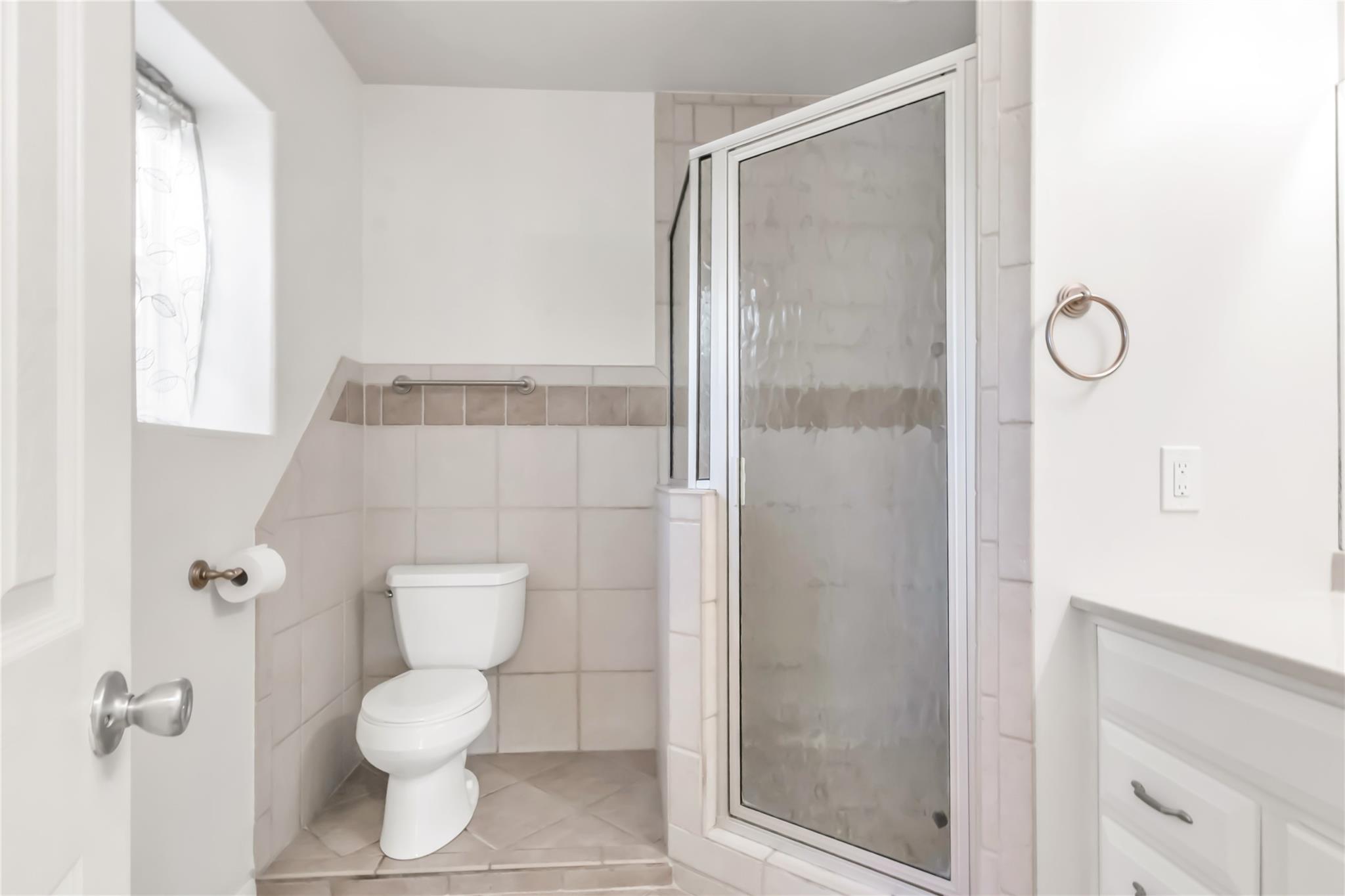 1004 22 Hills Rd, Gause, TX 77857