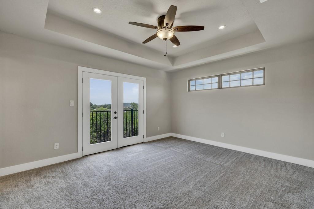 1216 Canyon Lake Dr, Canyon Lake, TX 78133