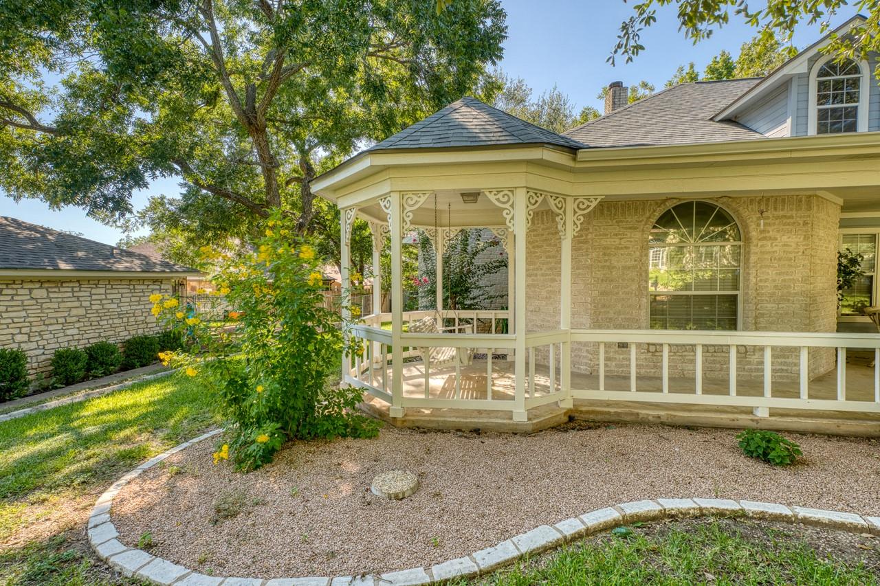 266 Quail, Meadowlakes, TX 78654