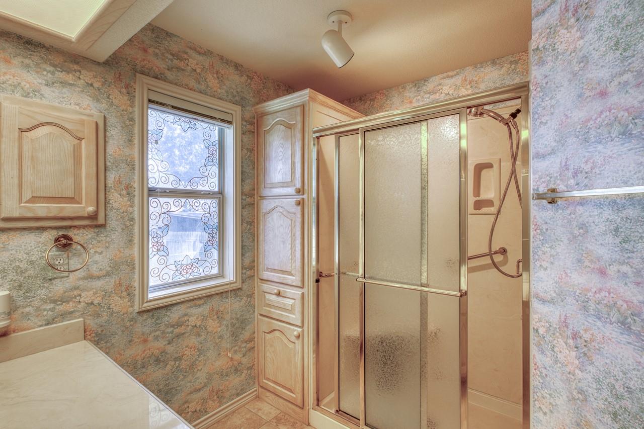 266 Quail, Meadowlakes, TX 78654