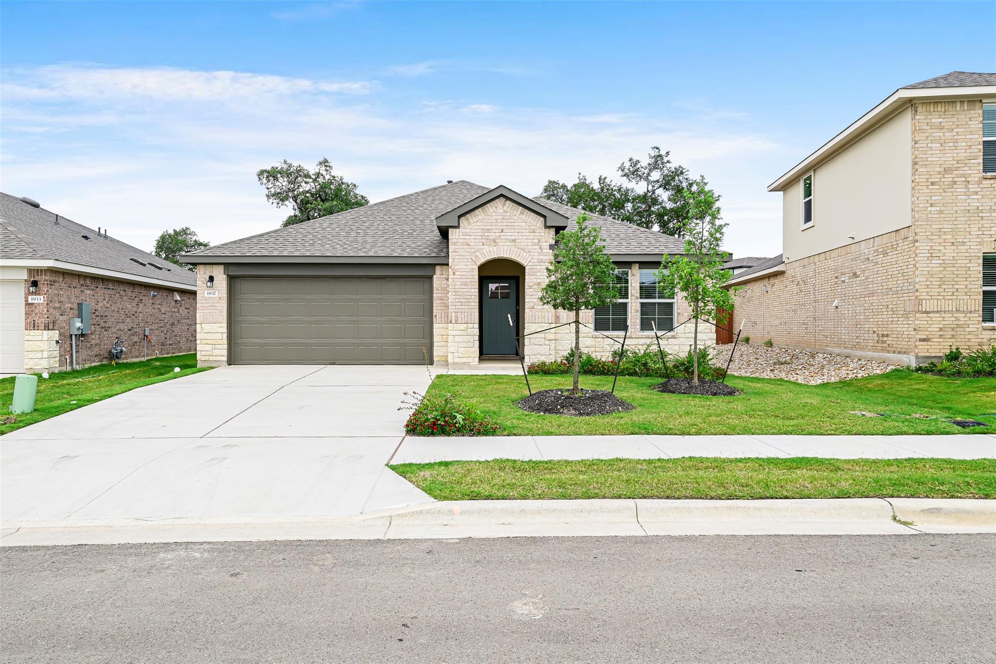 1937 Crowned Eagle Pass, Leander, TX 78641