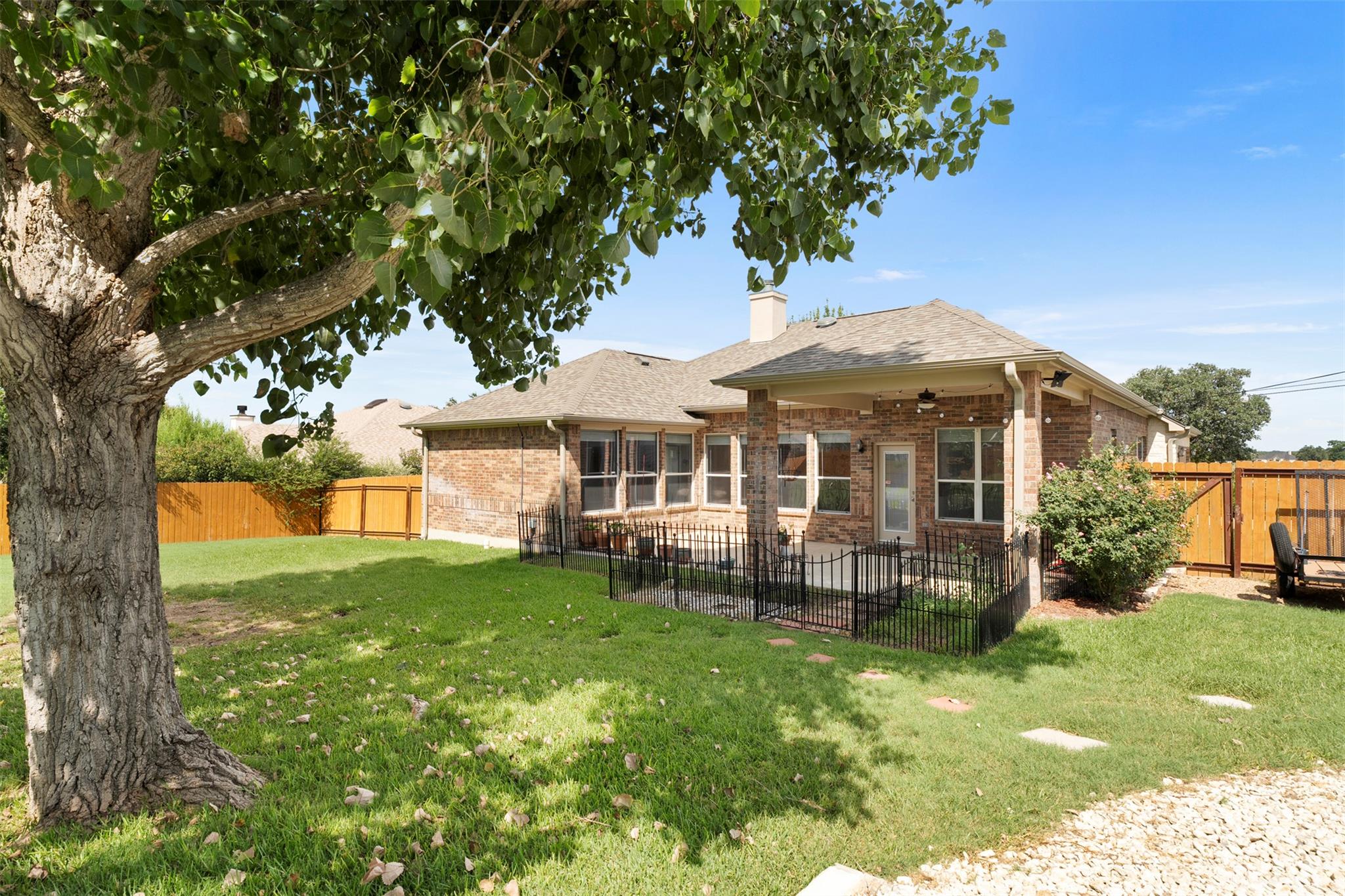 12312 Blackberry Rd, Salado, TX 76571