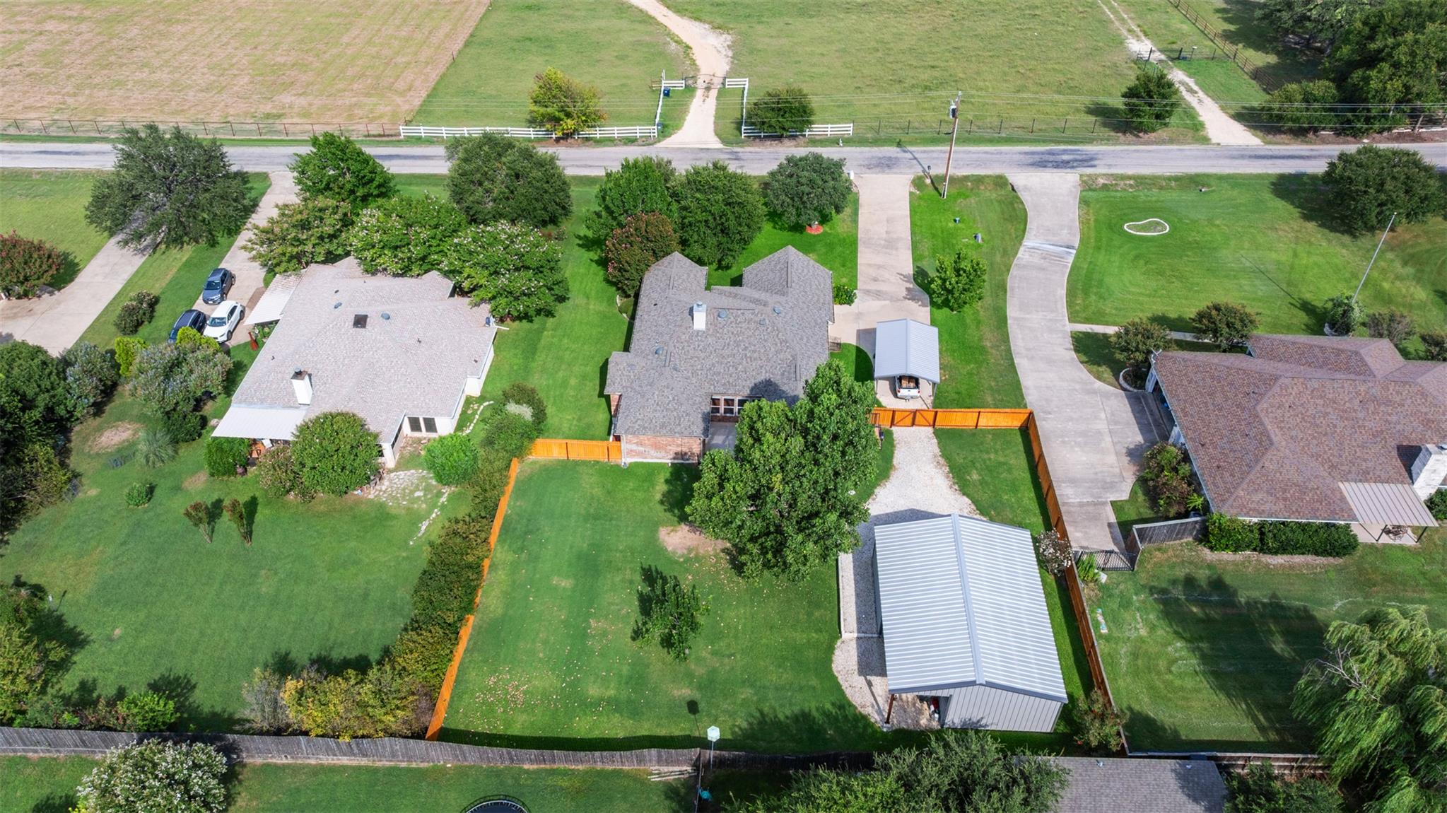 12312 Blackberry Rd, Salado, TX 76571