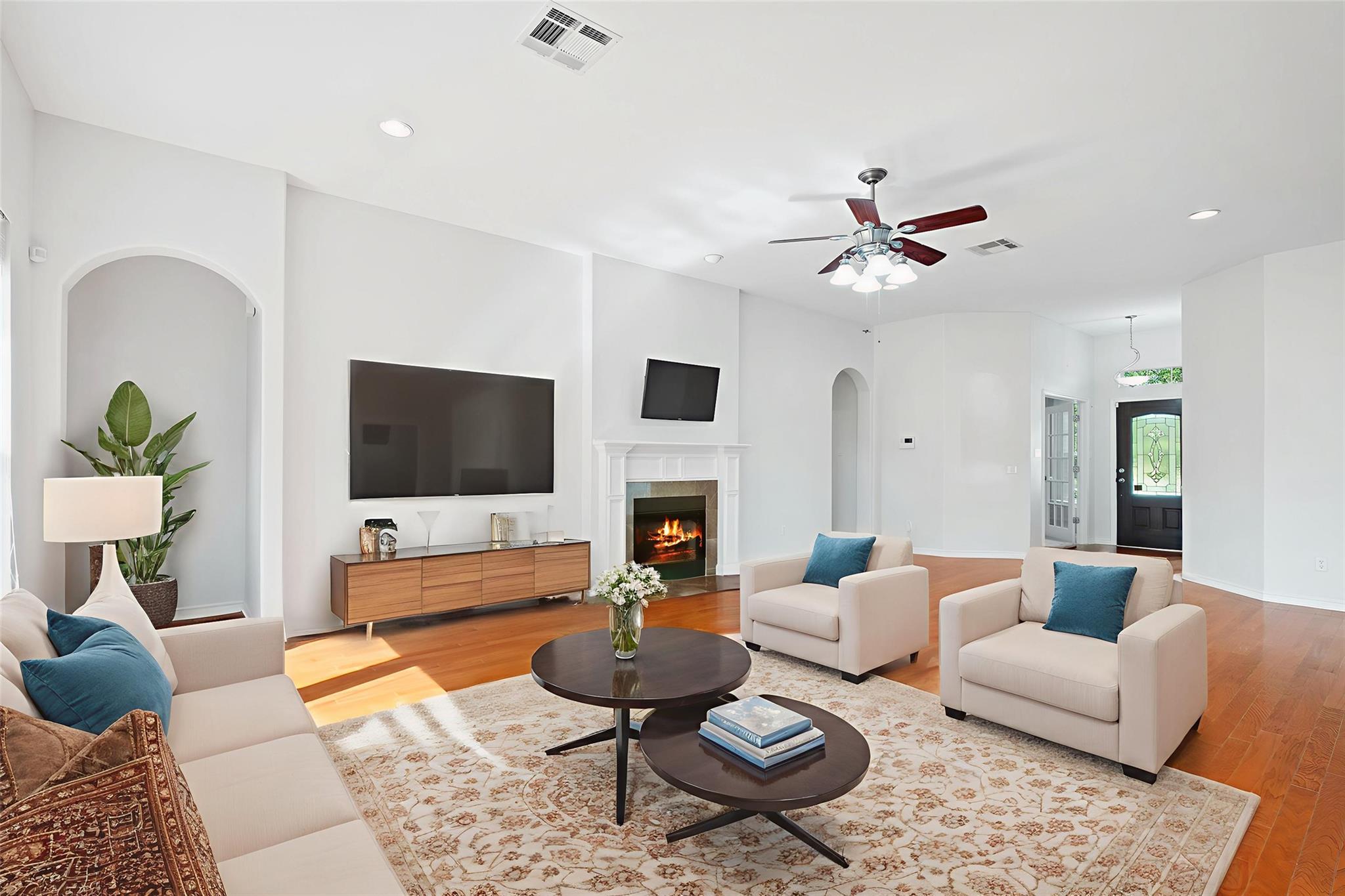 12312 Blackberry Rd, Salado, TX 76571