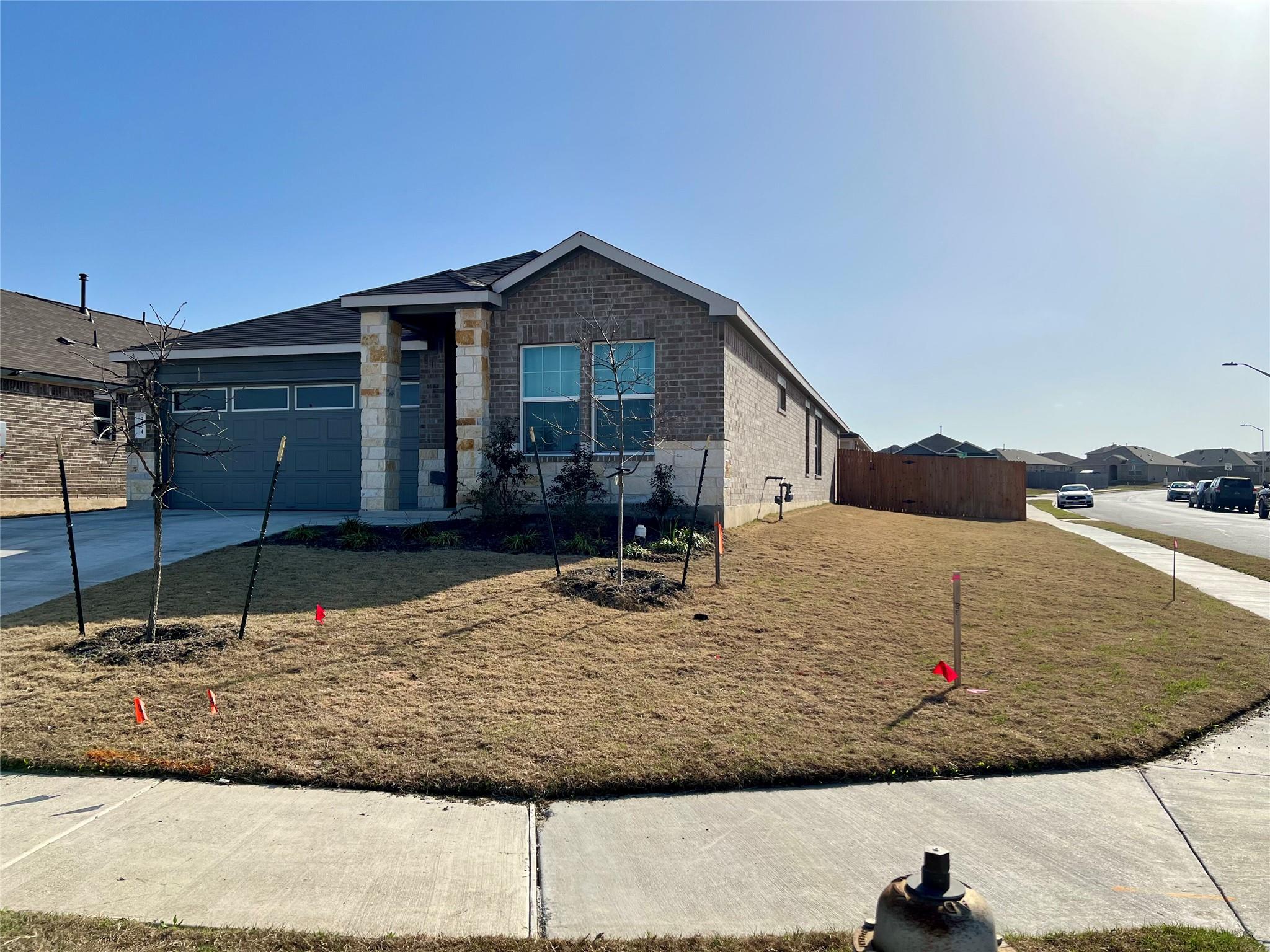 304 Sonterra Dr, San Marcos, TX 78666