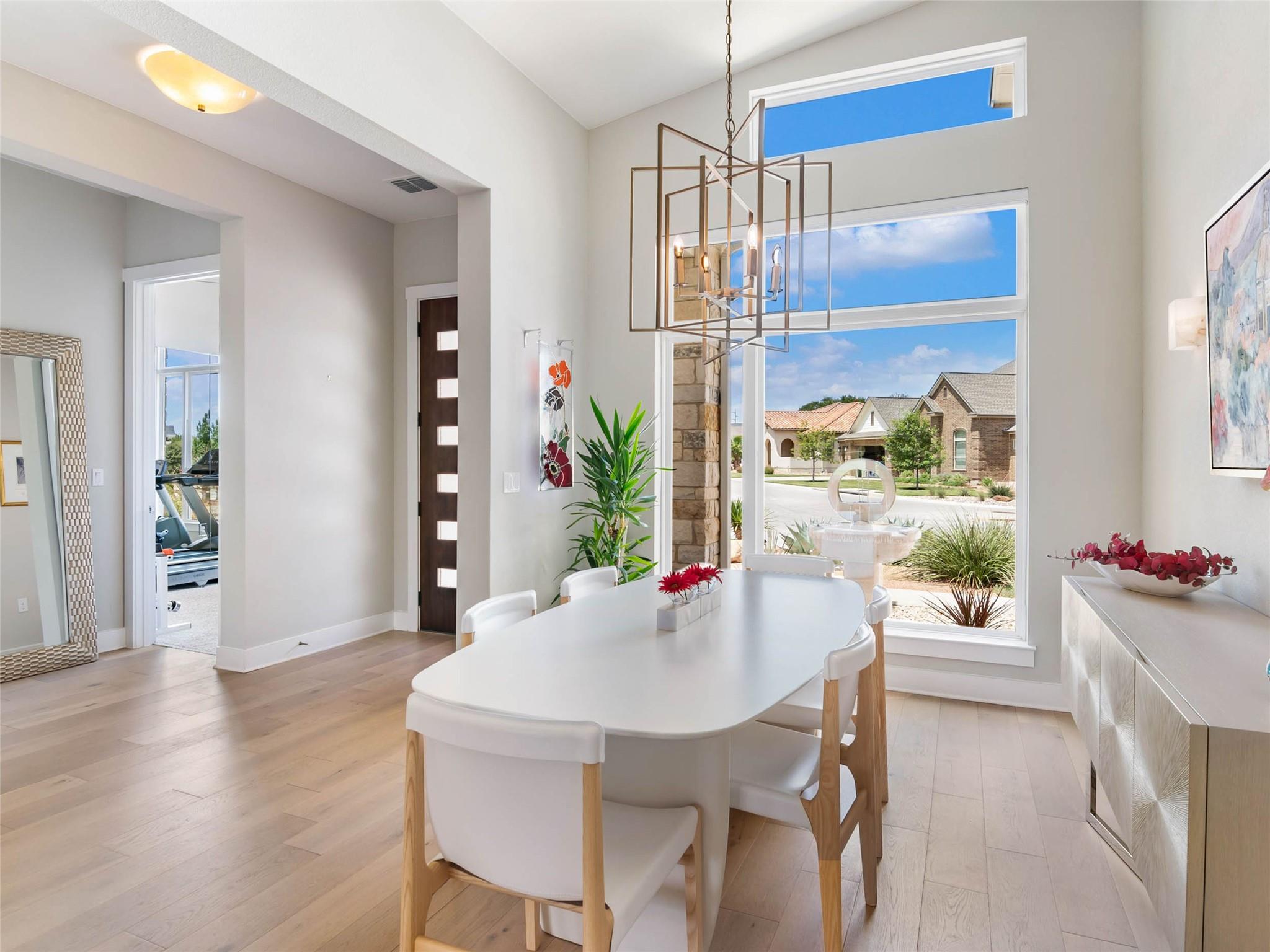 117 Balancing Laurel Dr, San Marcos, TX 78666