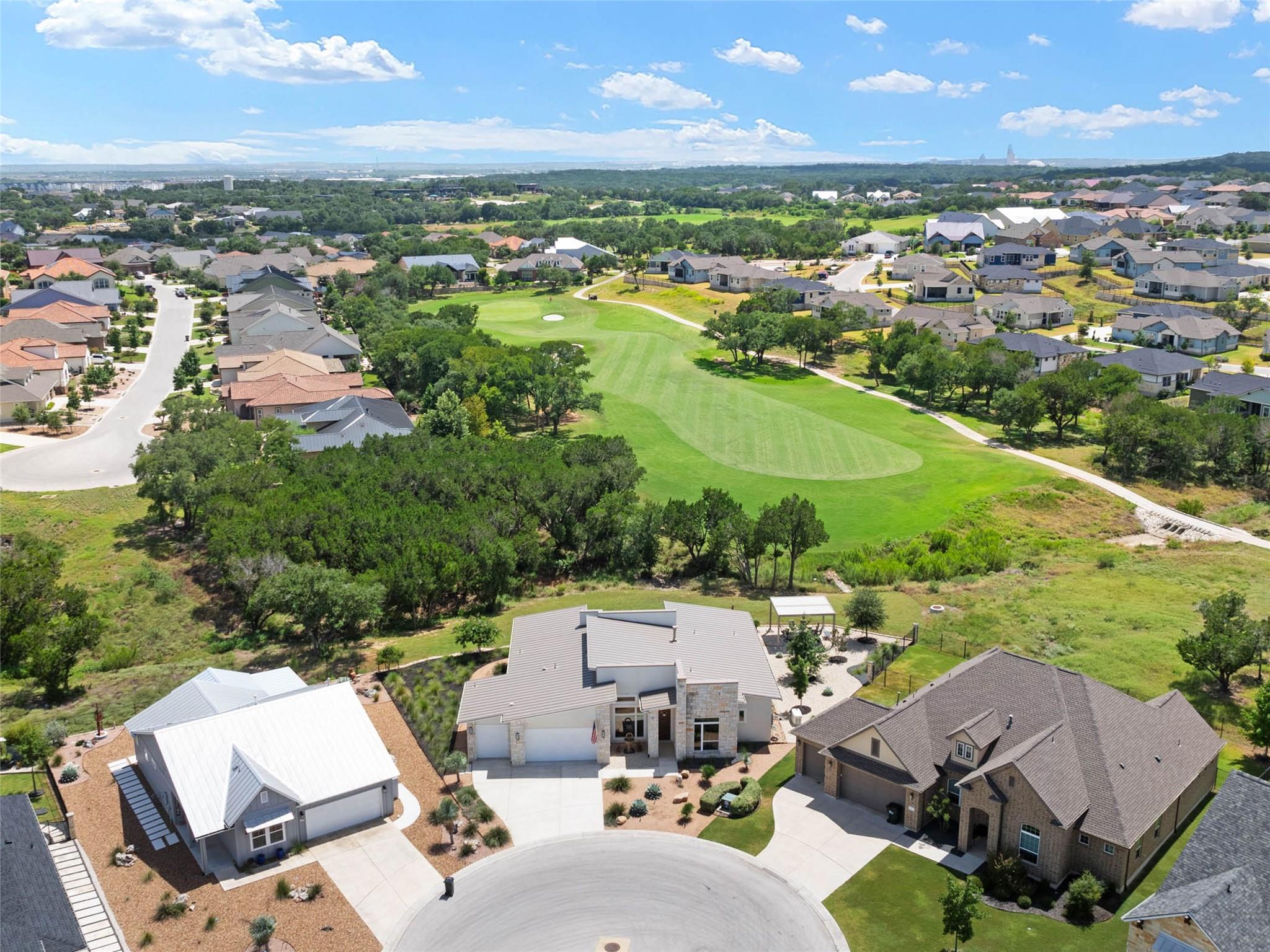 117 Balancing Laurel Dr, San Marcos, TX 78666