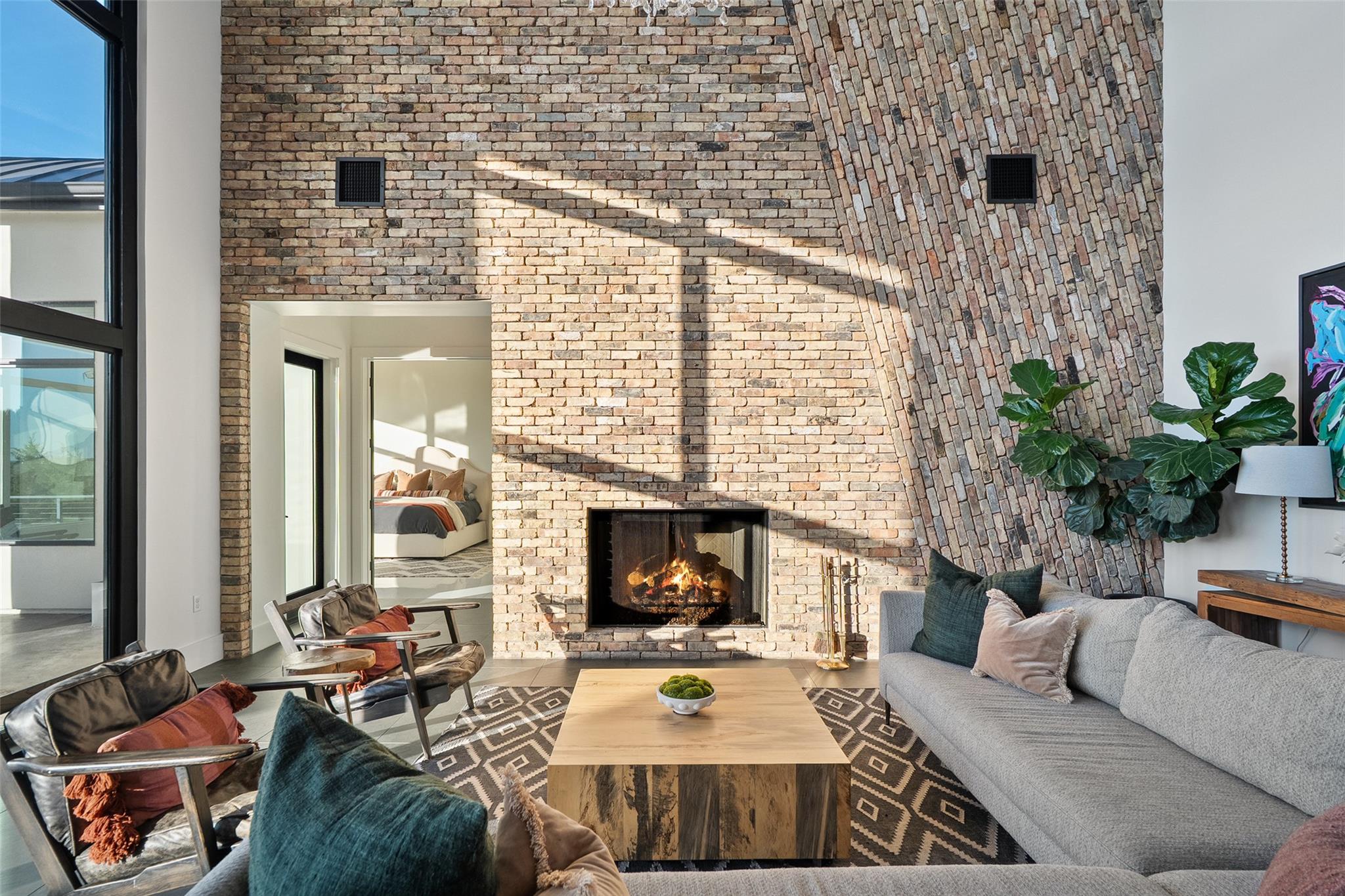 4300 Derrick Cv, Spicewood, TX 78669