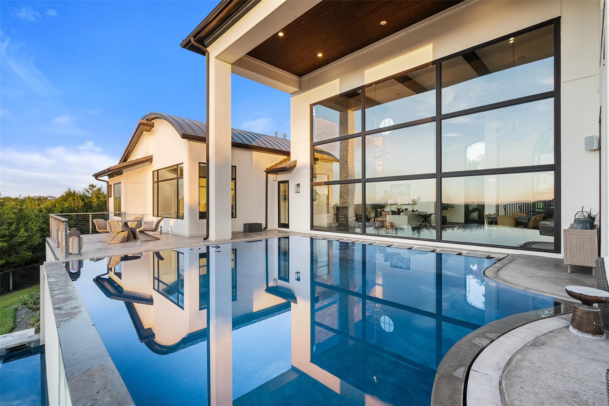 4300 Derrick Cv, Spicewood, TX 78669